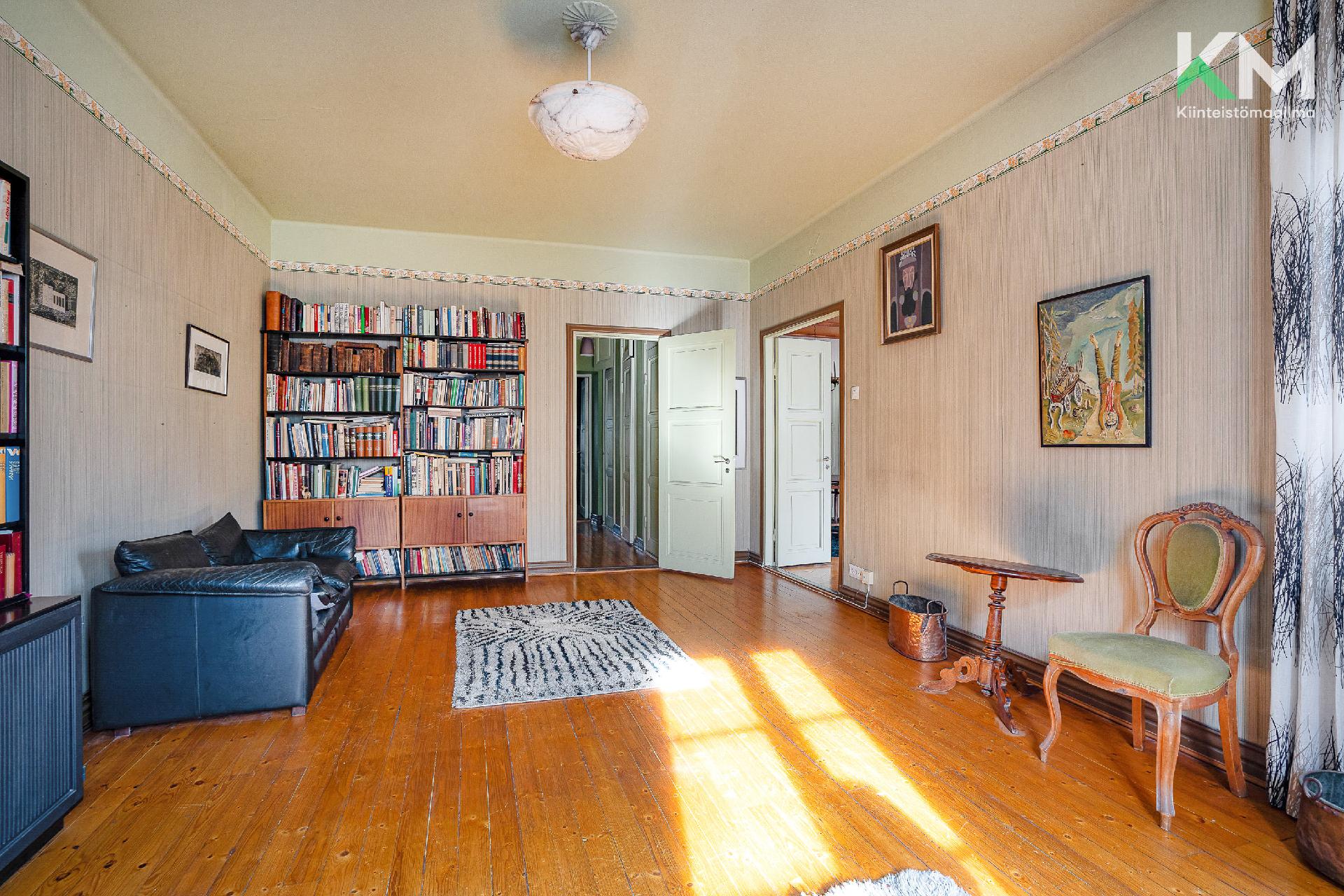 Linnankatu 9-11, Keskusta, Turku