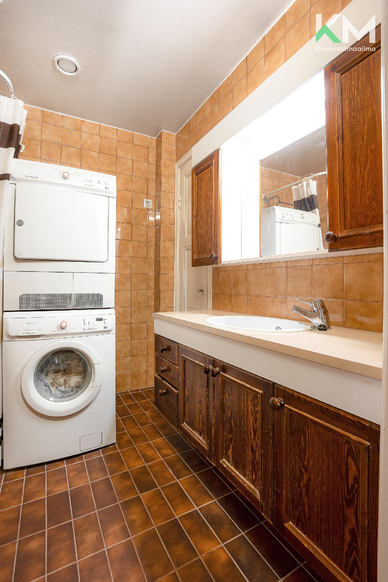 Linnankatu 9-11, Keskusta, Turku