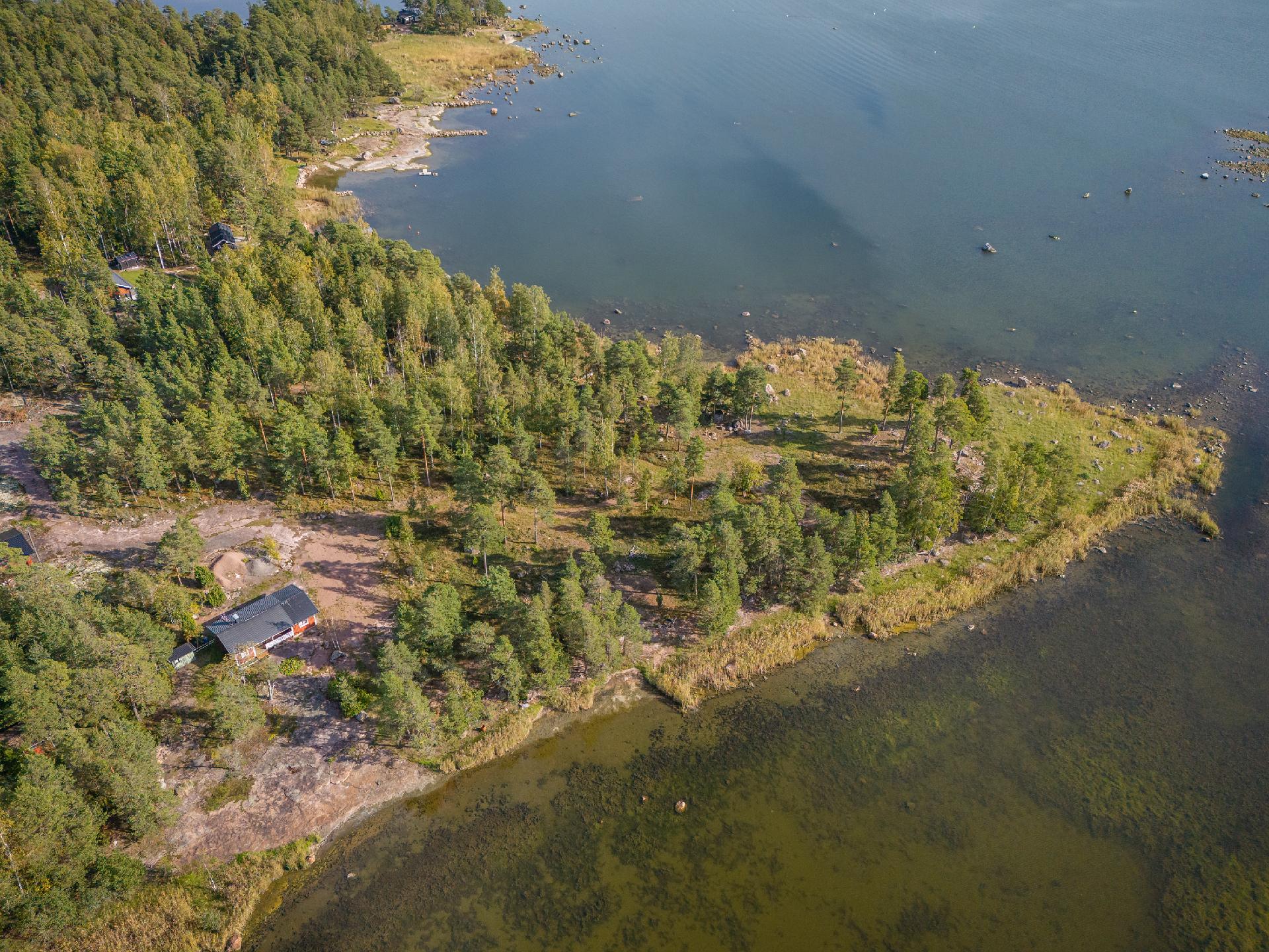 Niemi ja rakennukset