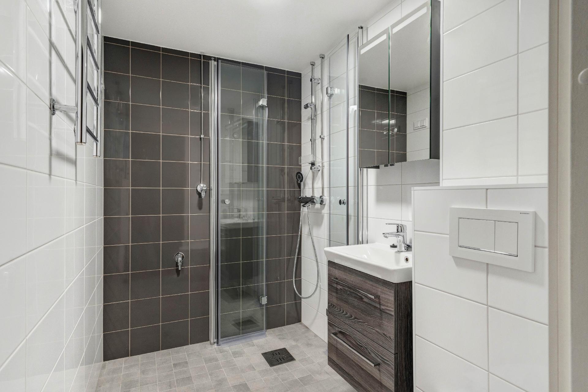 Jönsaksenkuja 2, Myyrmäki, Vantaa