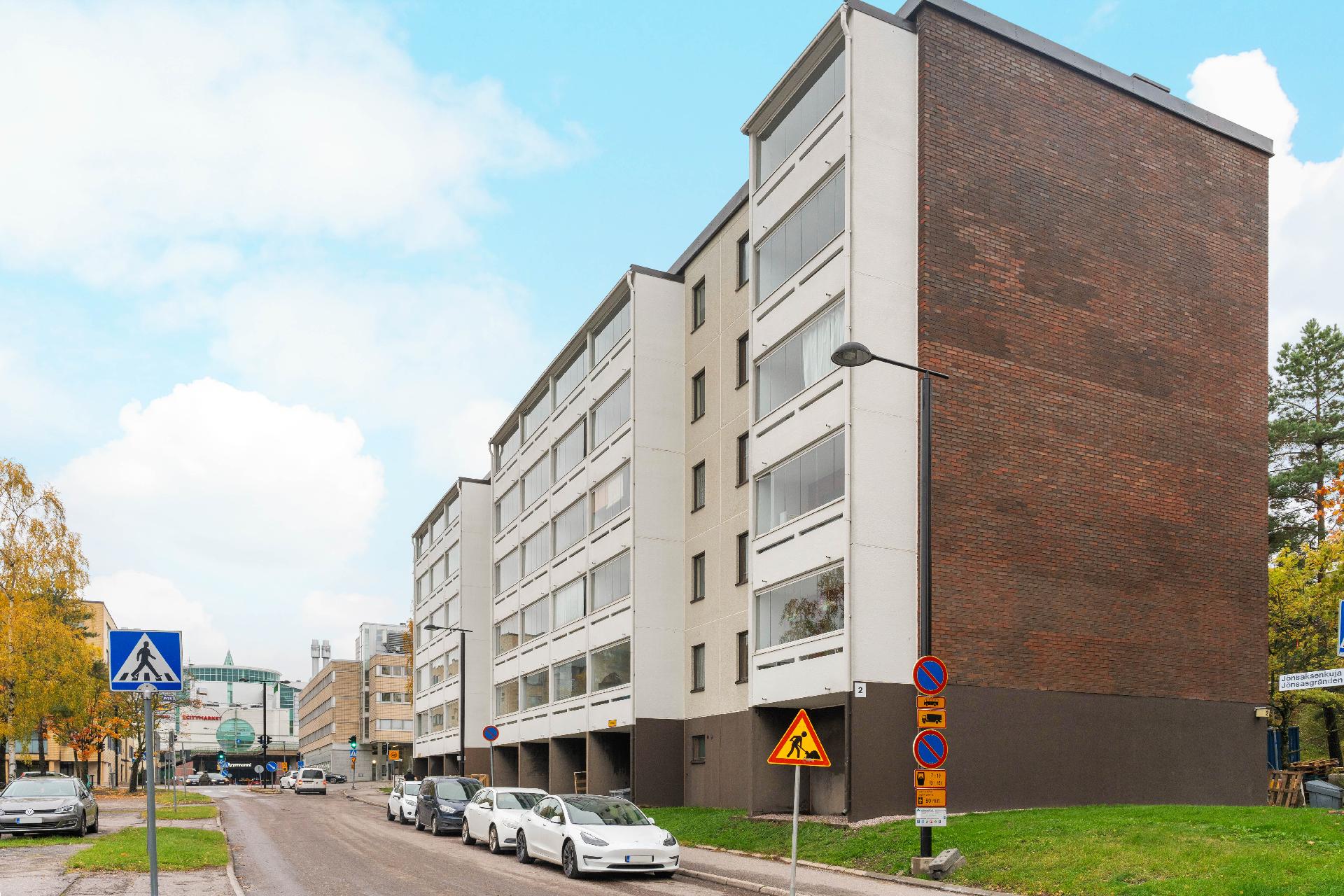 Jönsaksenkuja 2, Myyrmäki, Vantaa