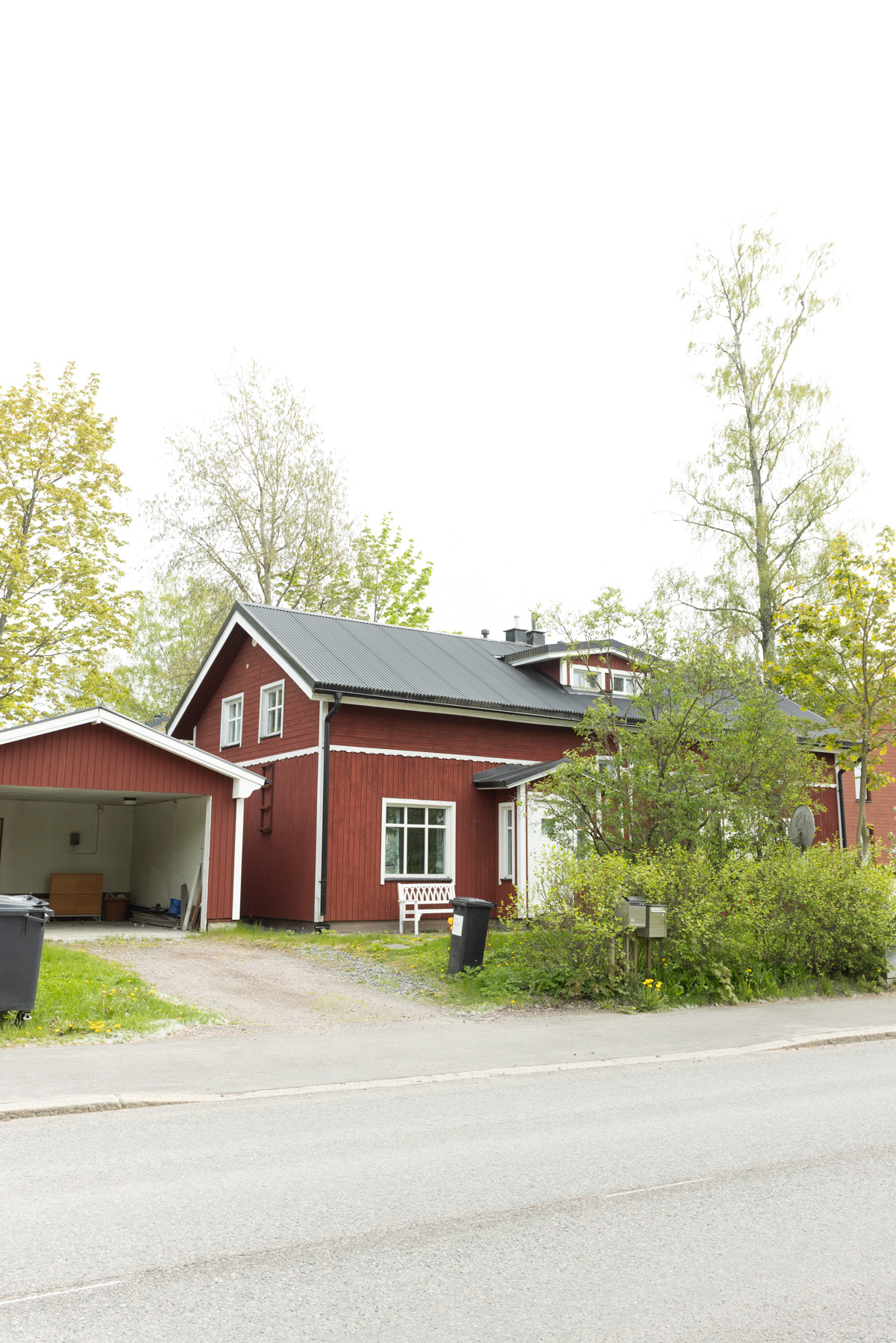 Kotinummentie 39, Tapanila, Helsinki
