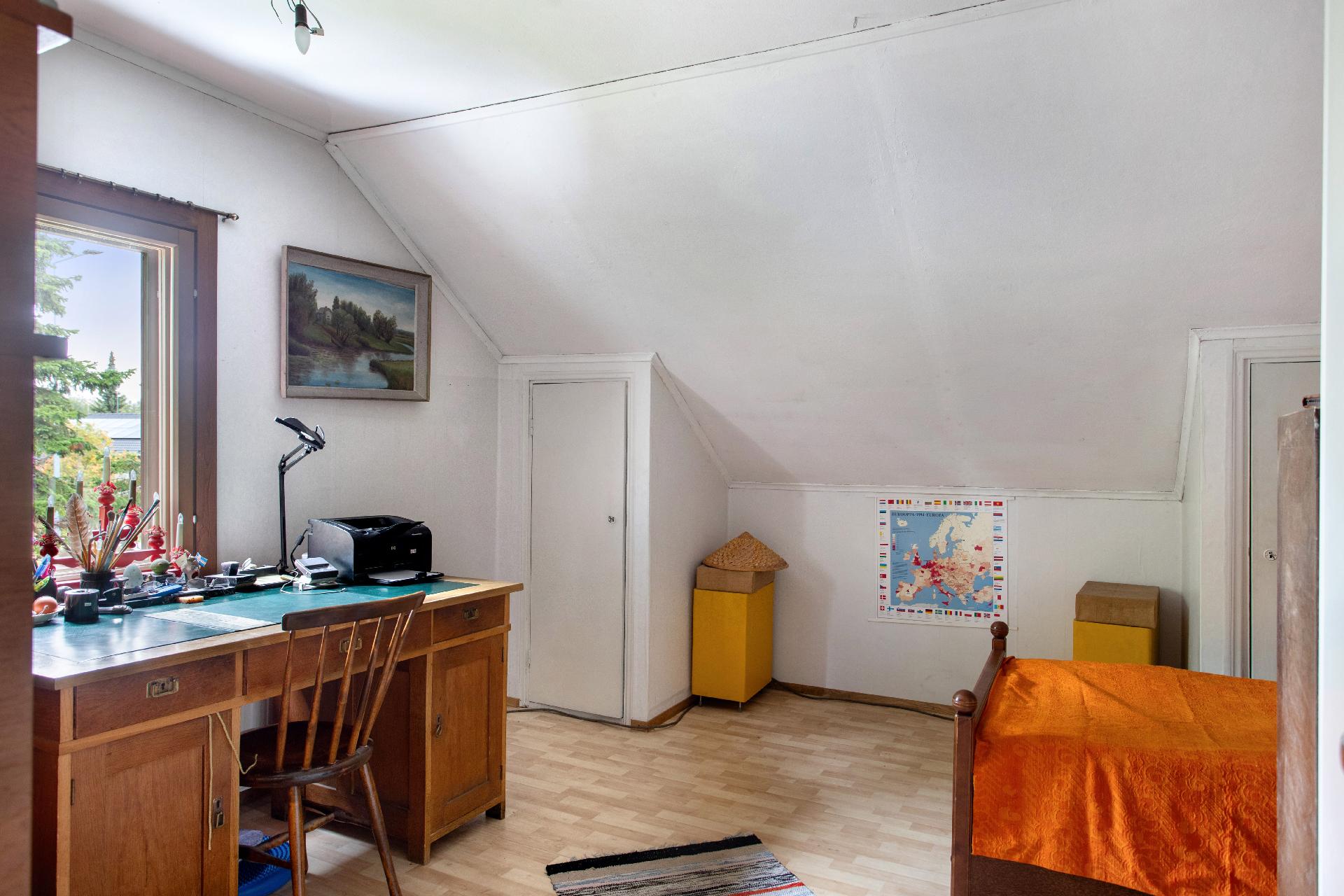 Kuriiritie 27, Koivuhaka, Vantaa