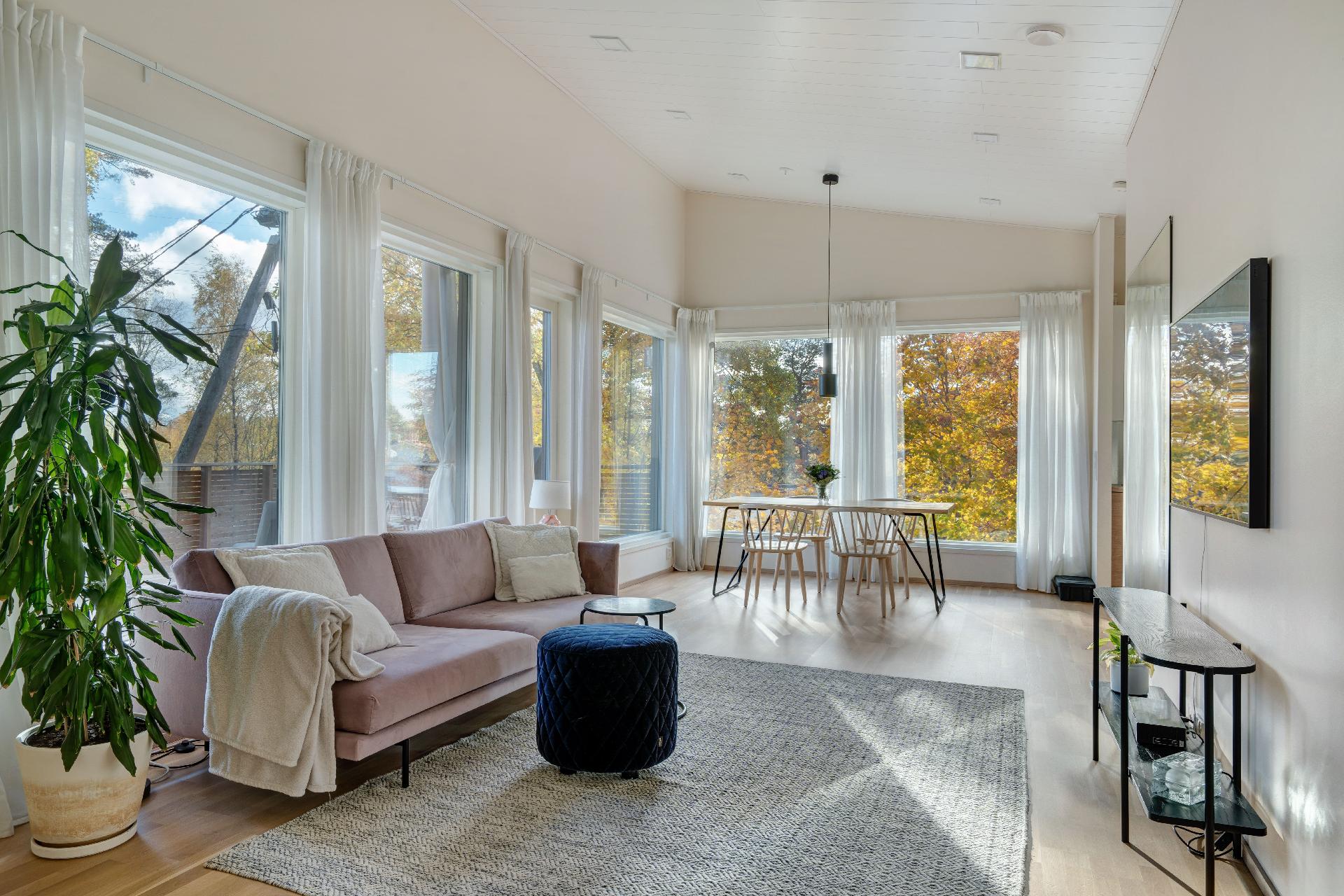Heidehofinkaari 4, Kuninkaala, Vantaa
