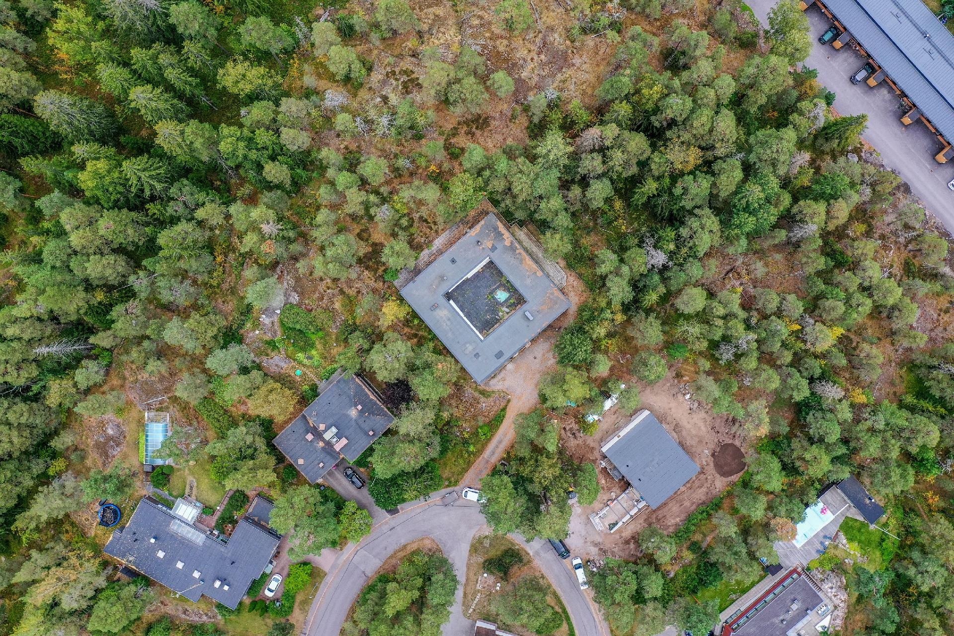 Magnus Hagelstamin tie 12, Kauniainen, Kauniainen