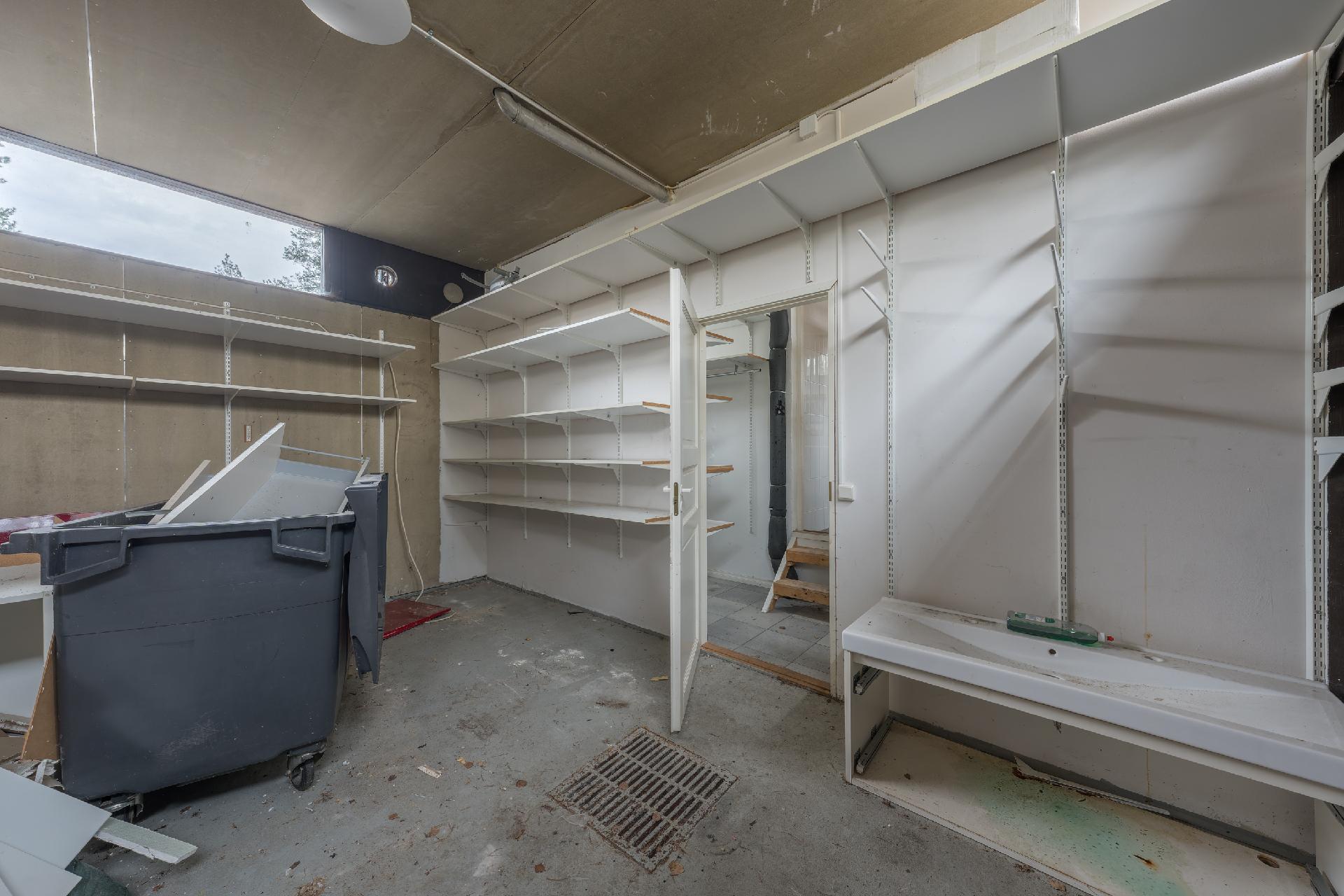 Magnus Hagelstamin tie 12, Kauniainen, Kauniainen