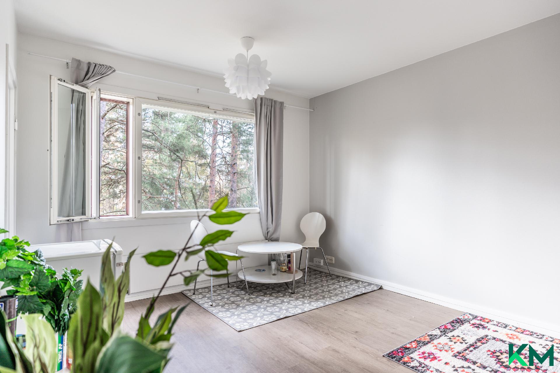 Kaarikuja 1, Kontula, Helsinki