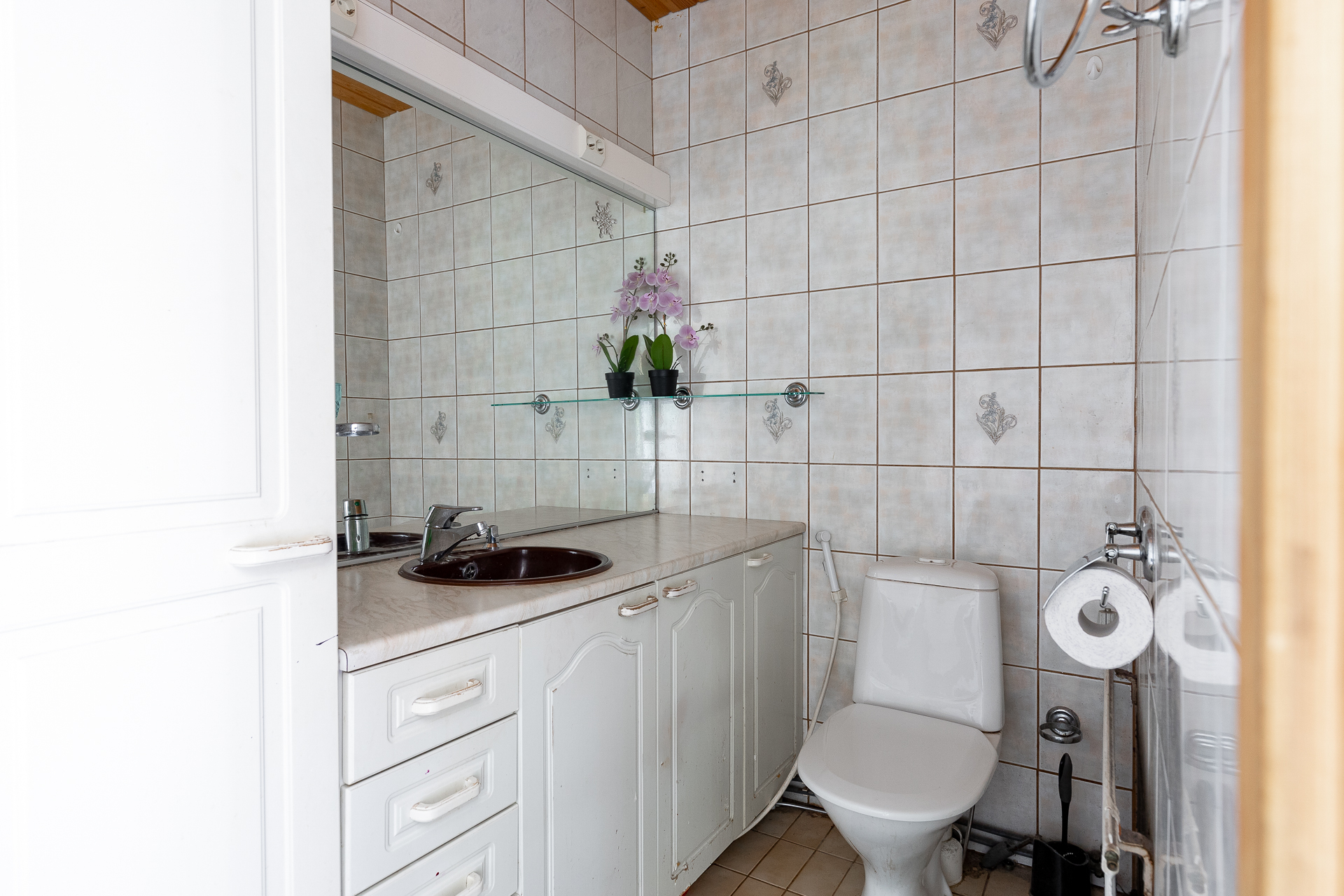 Alakerran wc