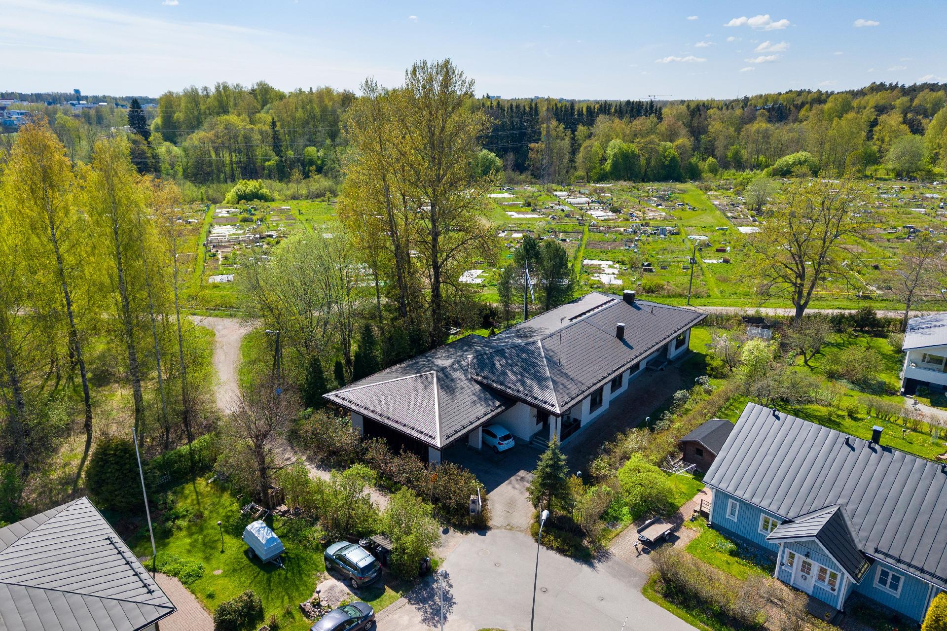 Sorolankuja 2, Kaarela, Helsinki