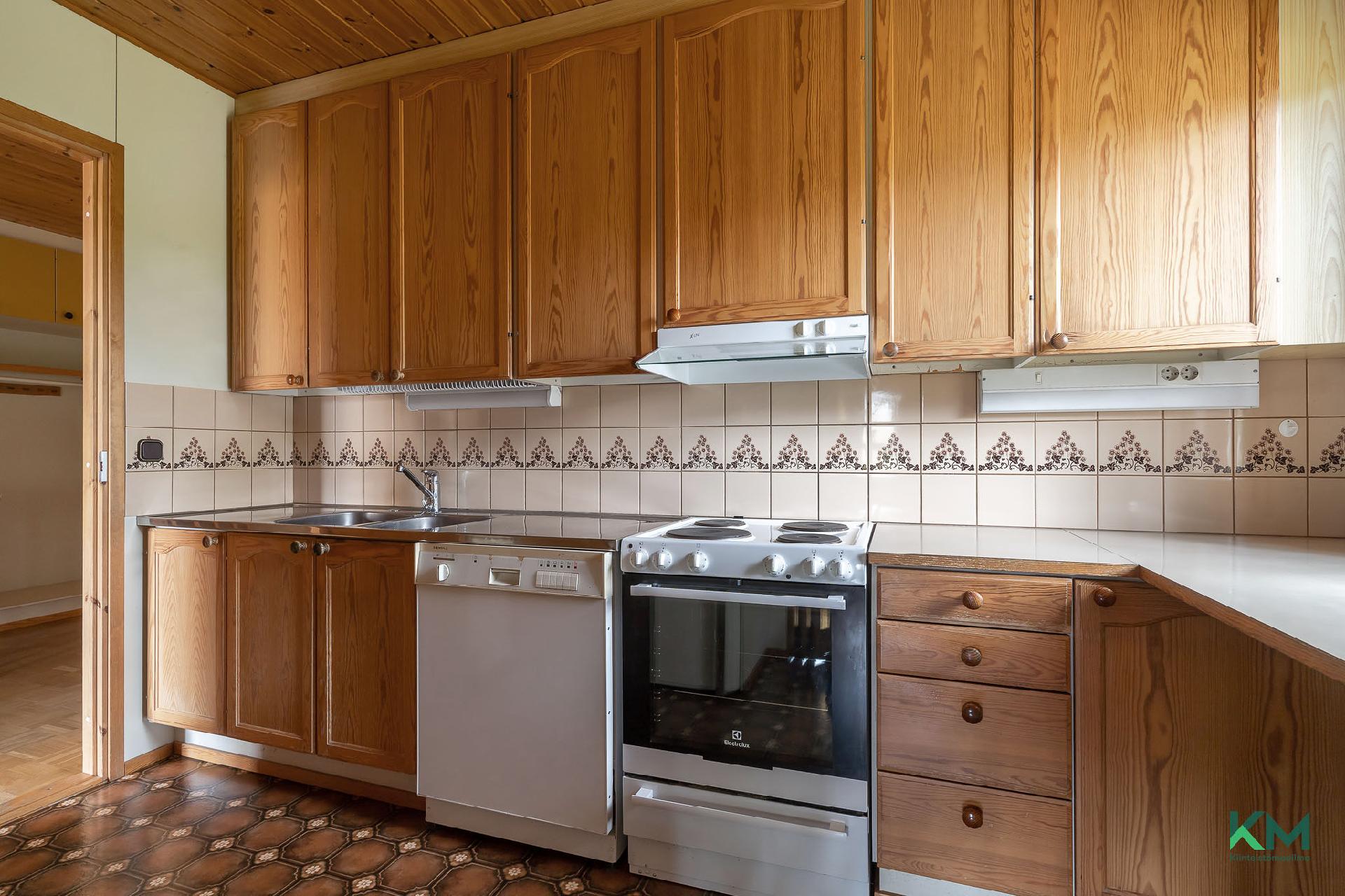 Katajatie 68, Kangasala