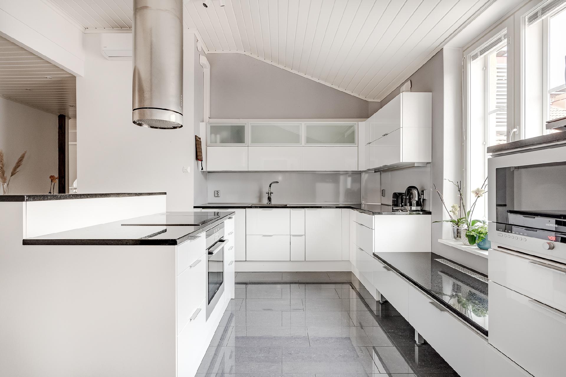 Aleksanterinkatu 33, Keskusta, Tampere