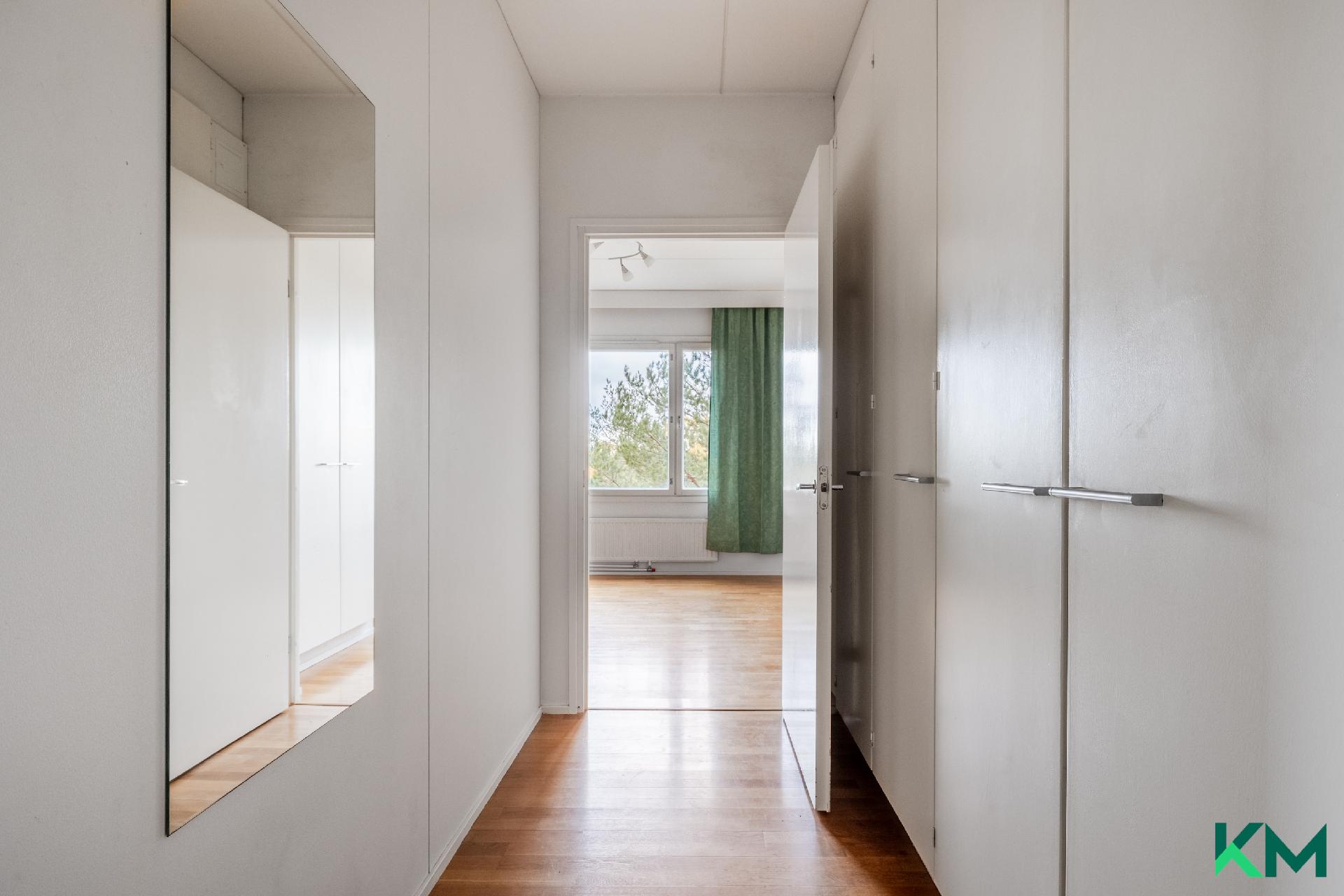 Pyhätunturintie 1, Mellunmäki, Helsinki