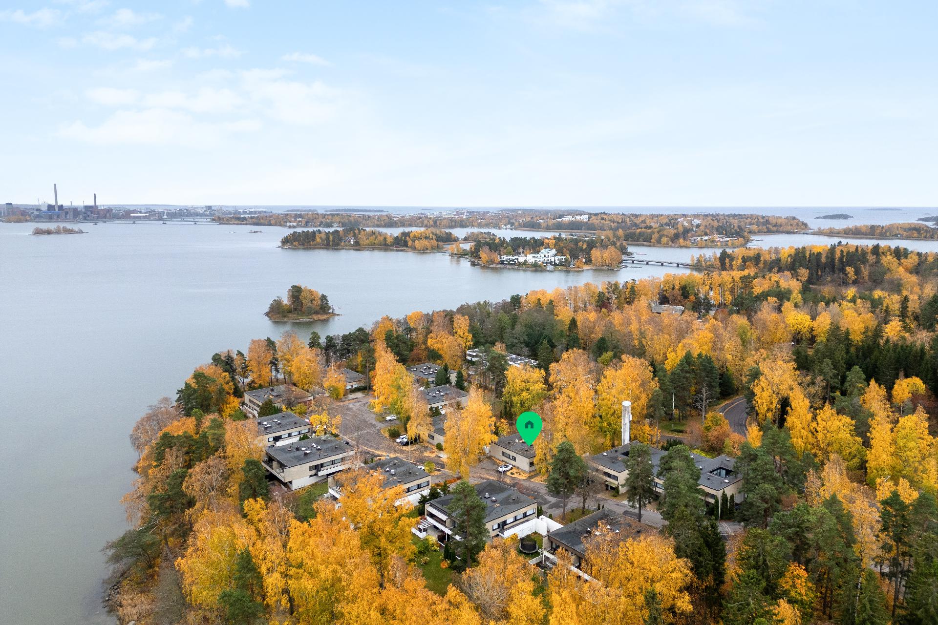 Pyhän Laurin tie 3, Lehtisaari, Helsinki