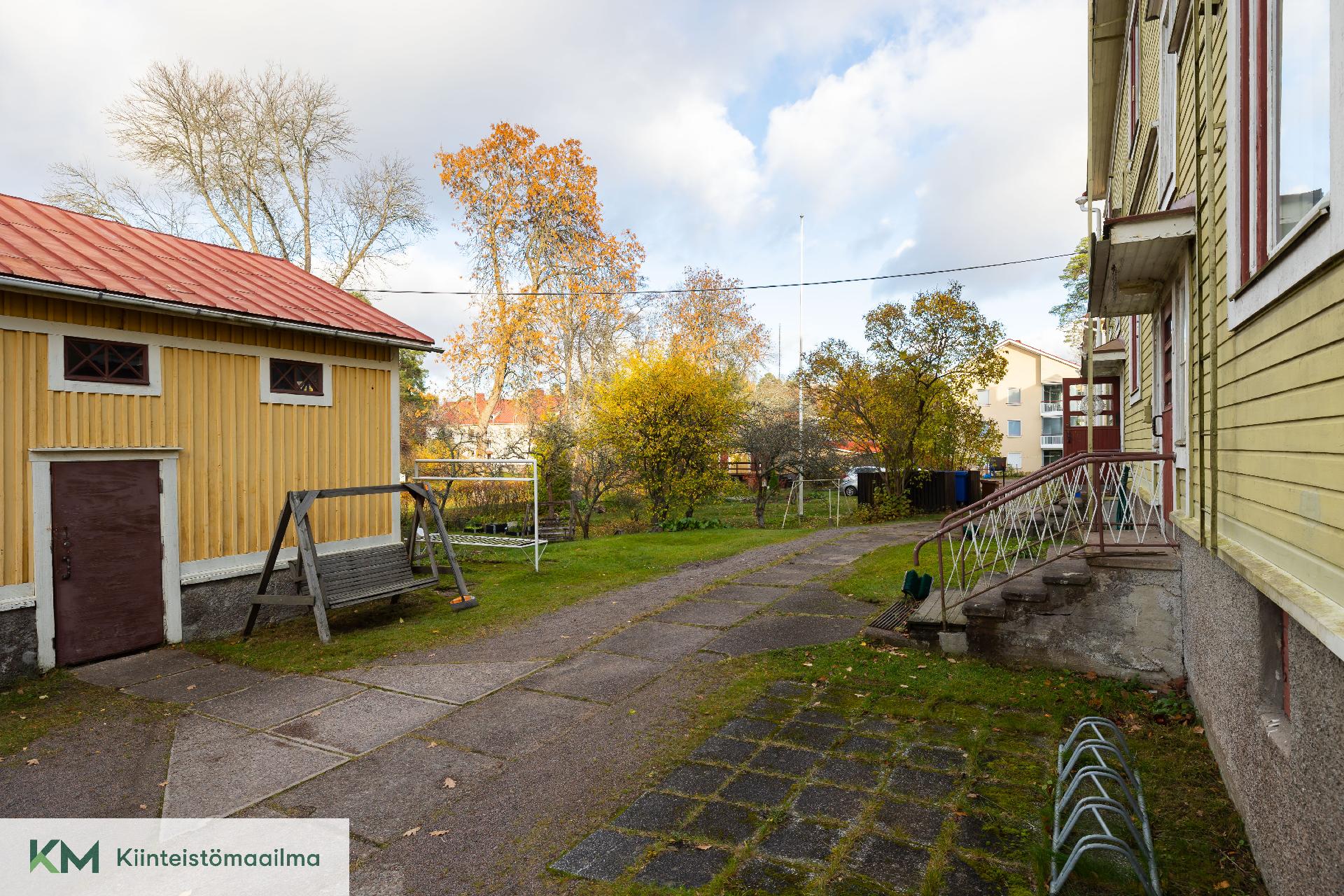 Mäntykatu 16-18, Katariina, Kotka