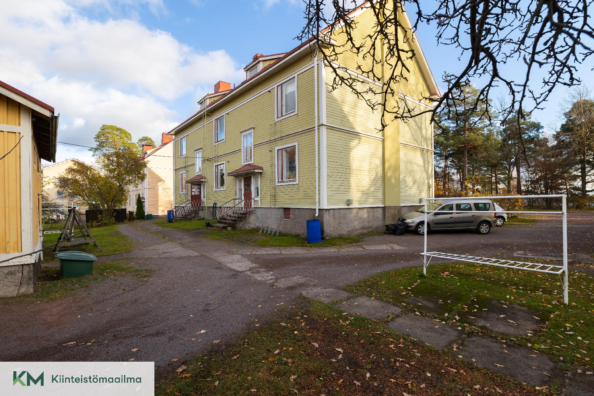 Mäntykatu 16-18, Katariina, Kotka