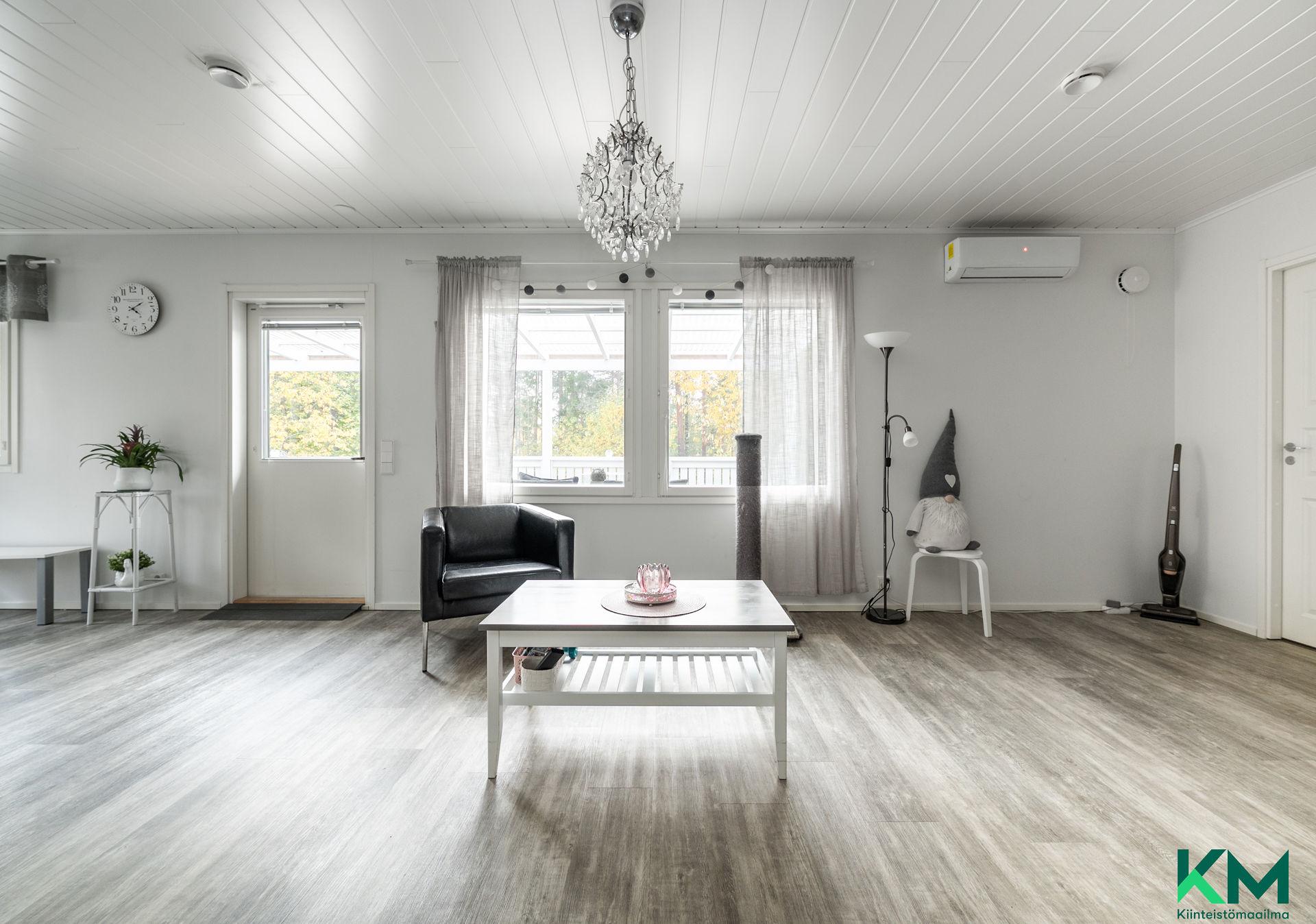 Kamarikuja 4, Pirttiharju, Lahti