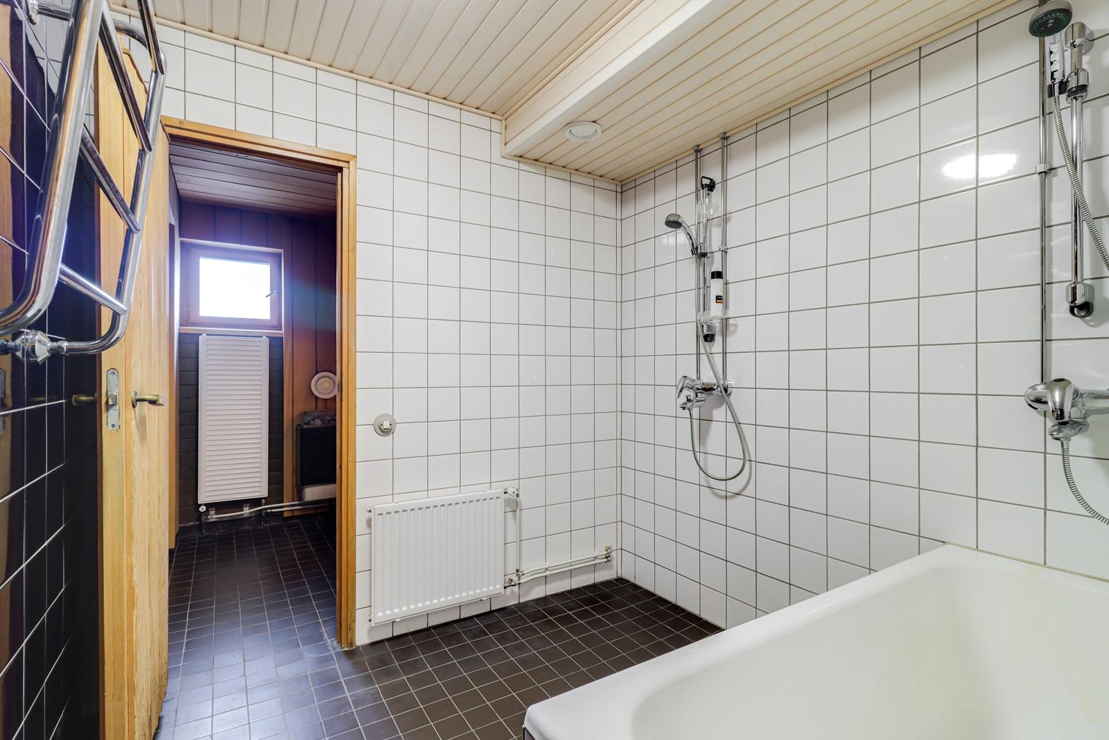 Mannilantie 45, Keskusta, Järvenpää