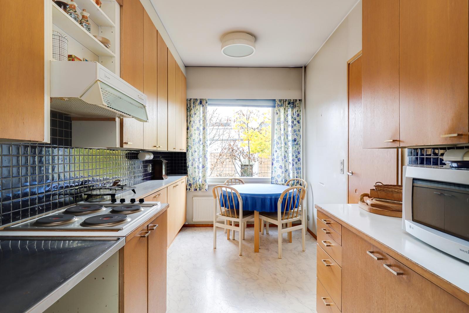 Mannilantie 45, Keskusta, Järvenpää