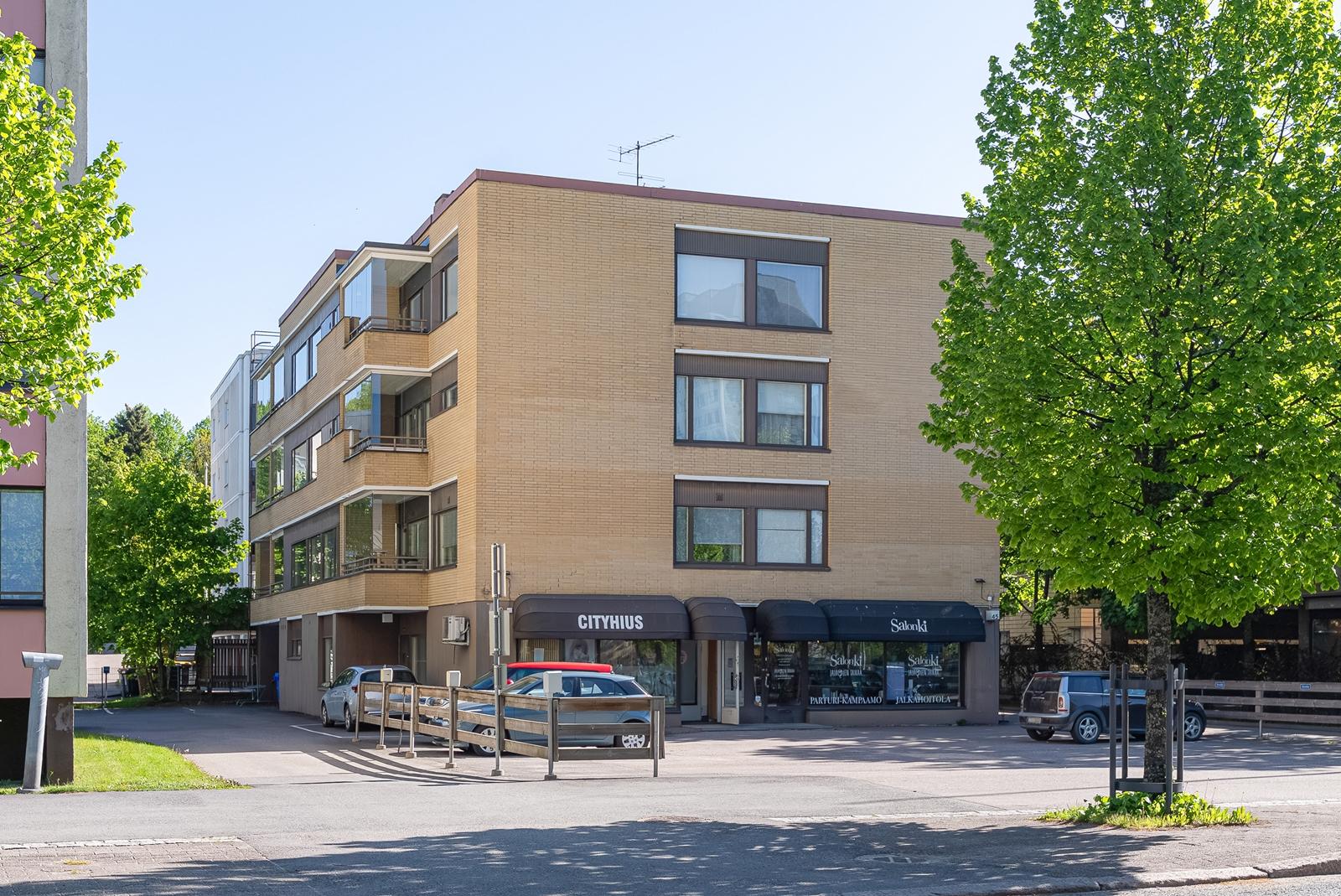 Mannilantie 45, Keskusta, Järvenpää