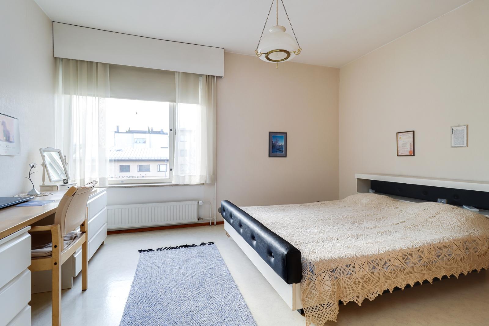 Mannilantie 45, Keskusta, Järvenpää