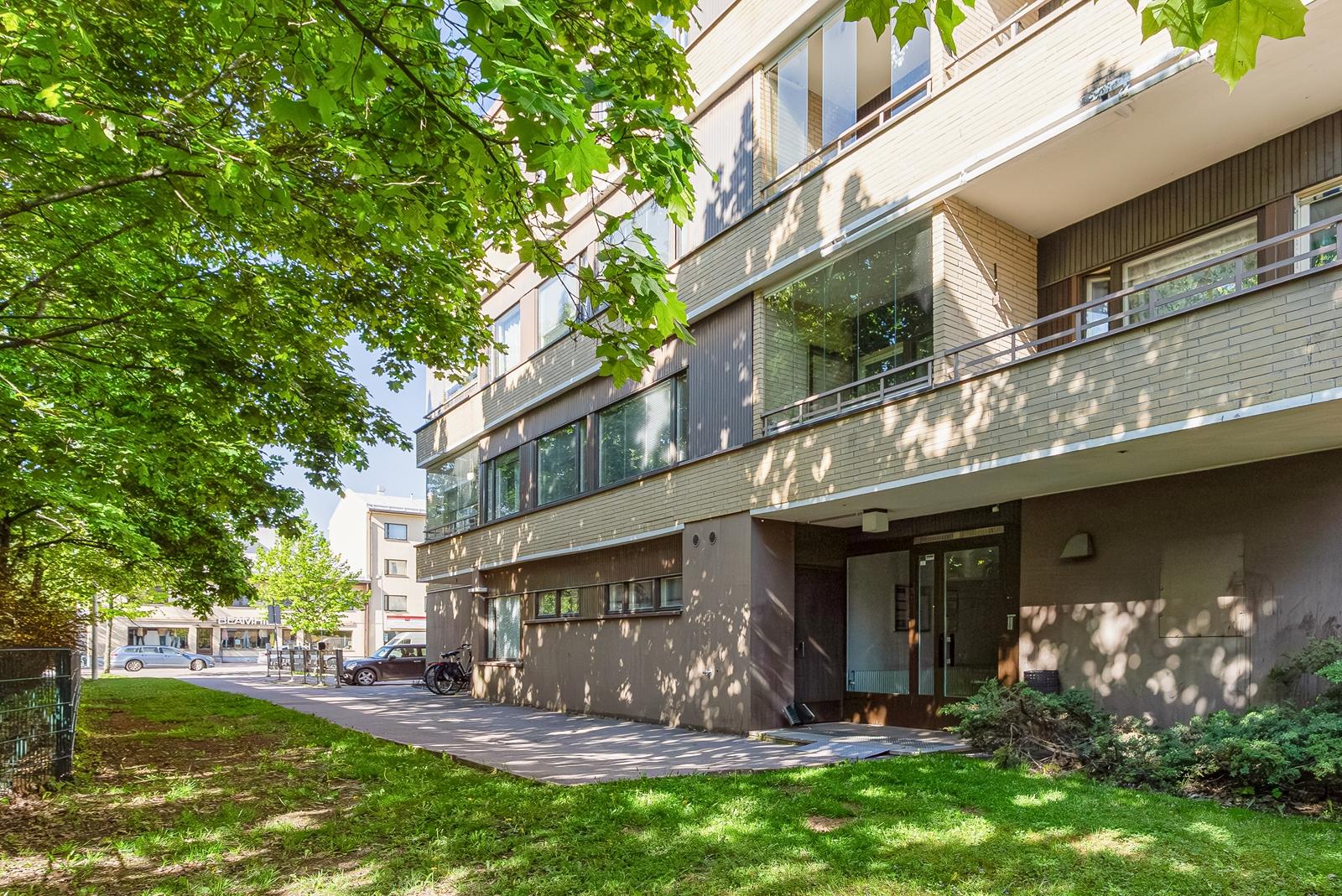 Mannilantie 45, Keskusta, Järvenpää