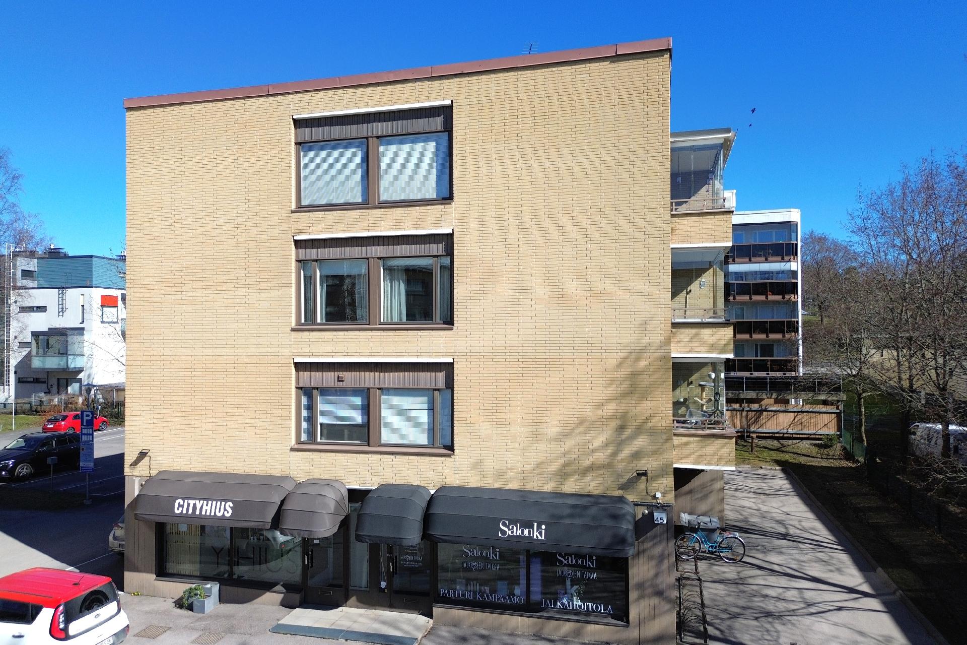 Mannilantie 45, Keskusta, Järvenpää