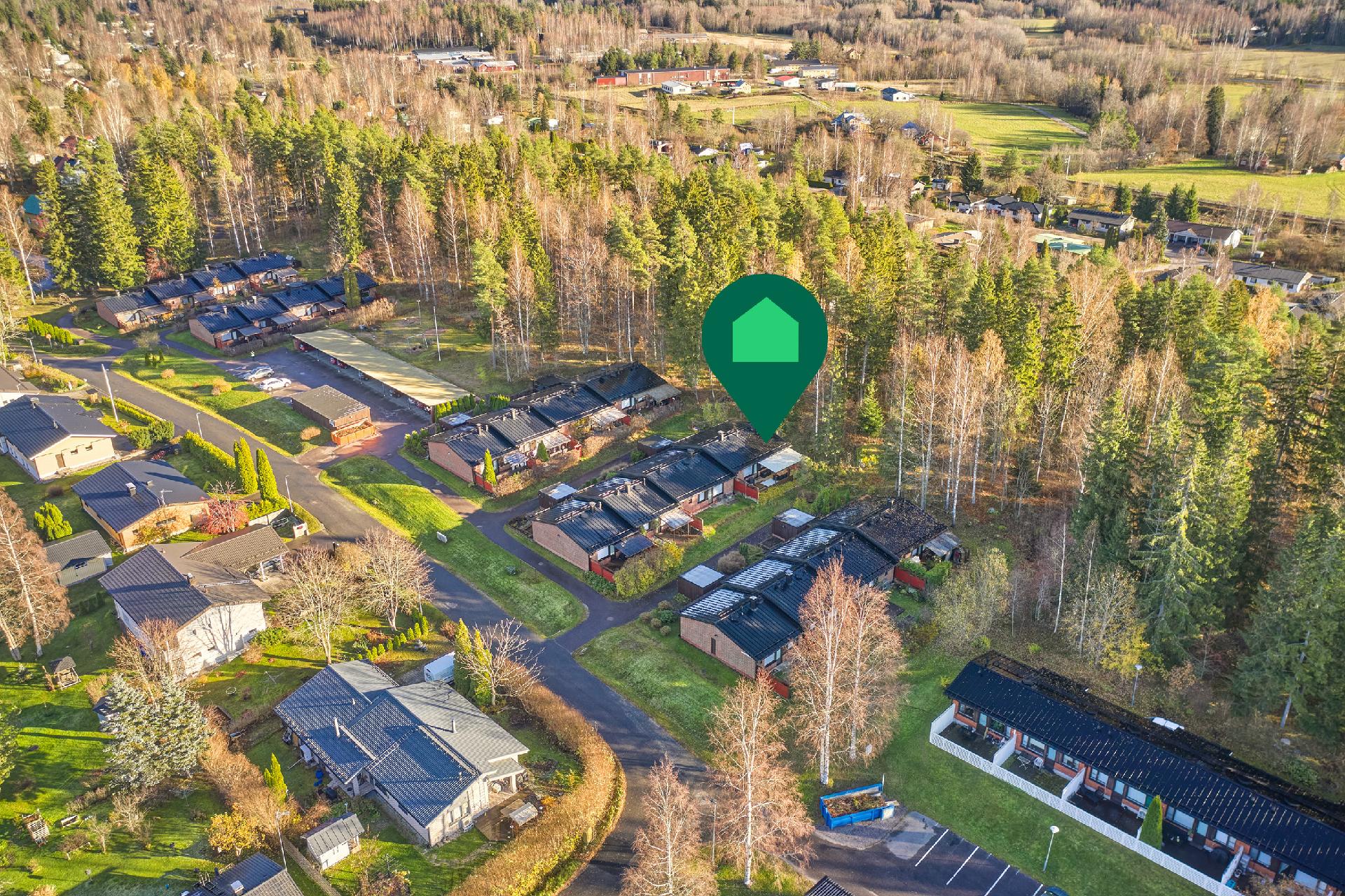 Tarhurinkuja 5-7, Maksjoki, Lohja