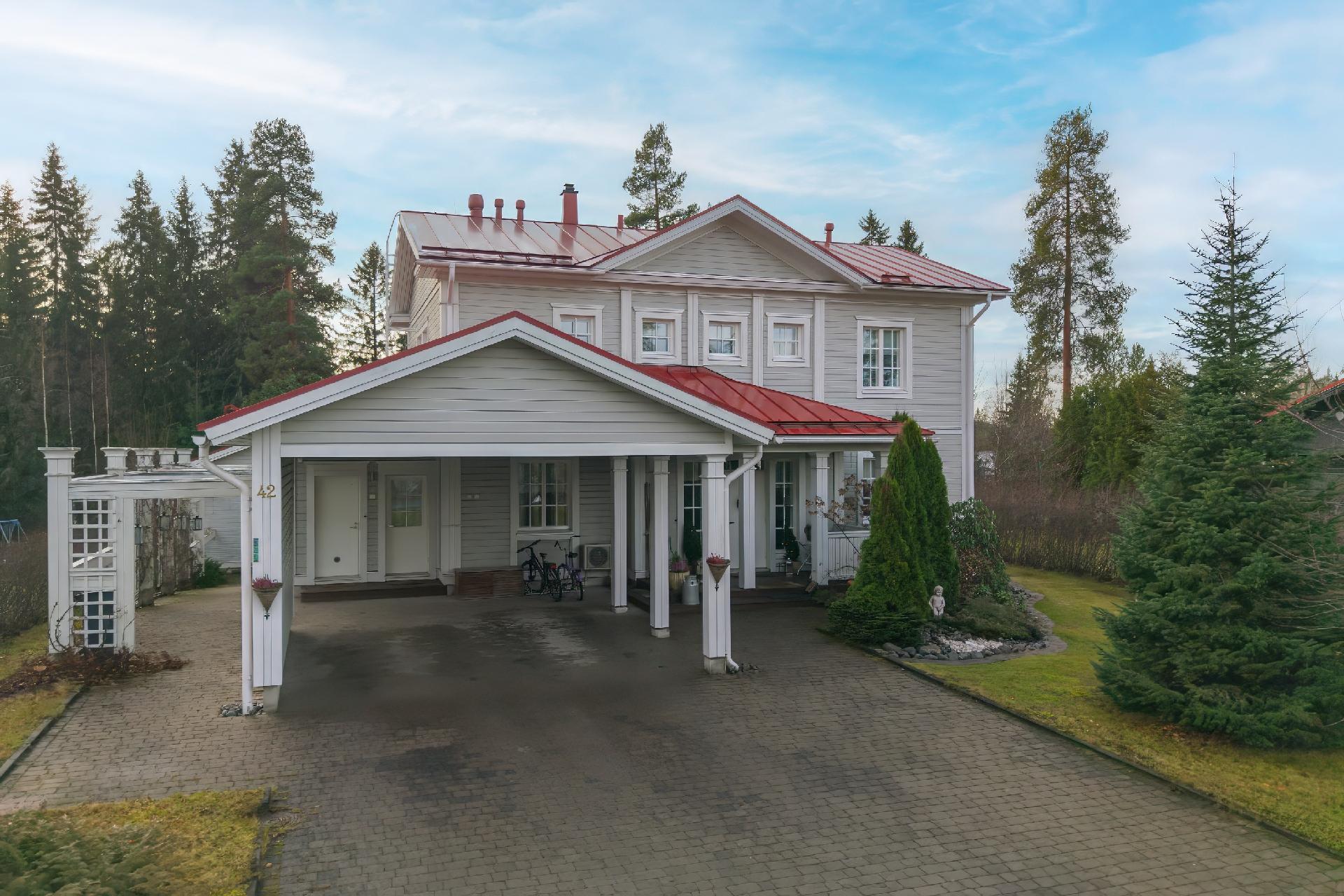 Revontulenkatu 42, Saaristokaupunki, Kuopio