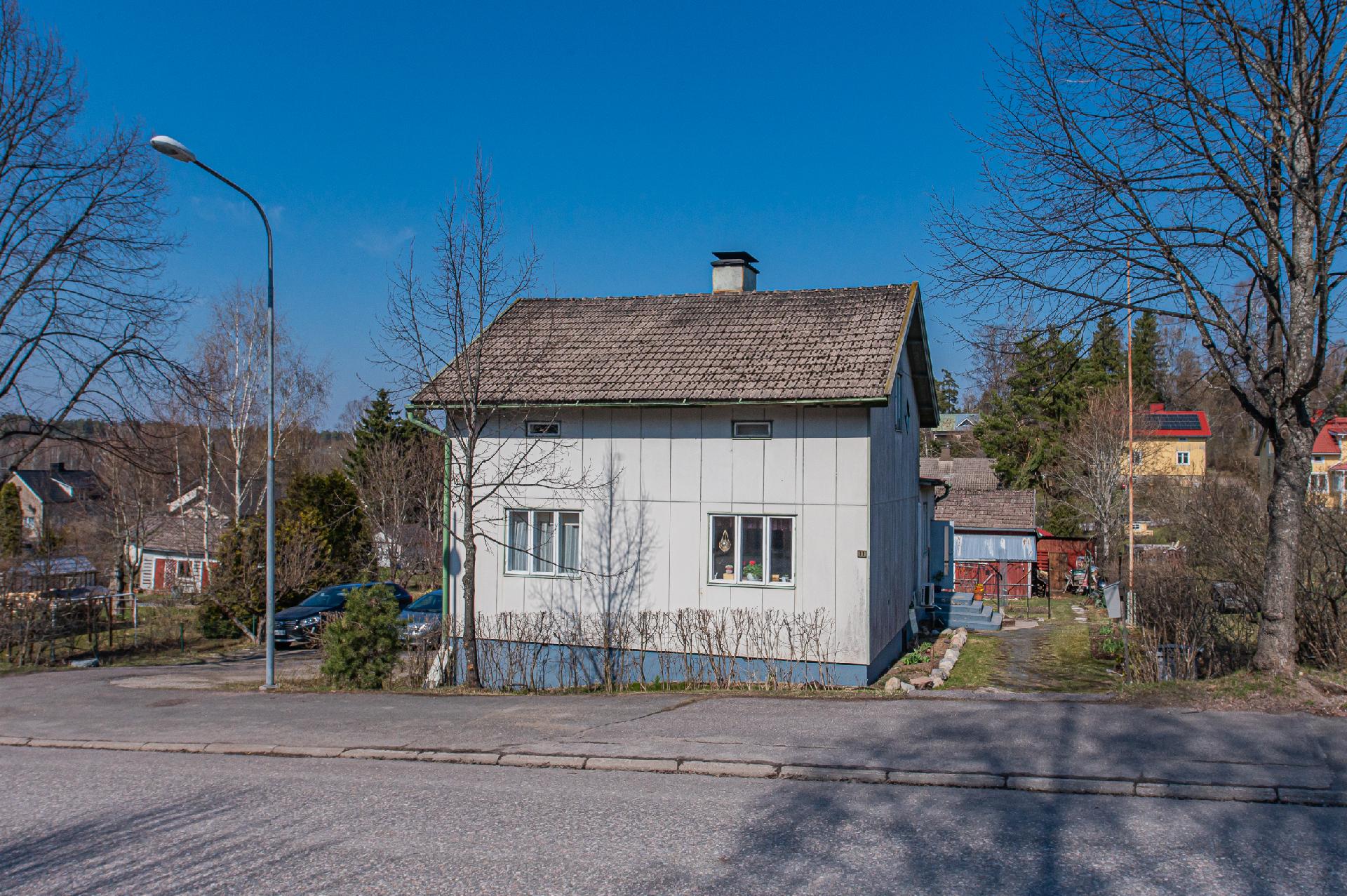 Karjaantie 11, Karjaa, Raasepori