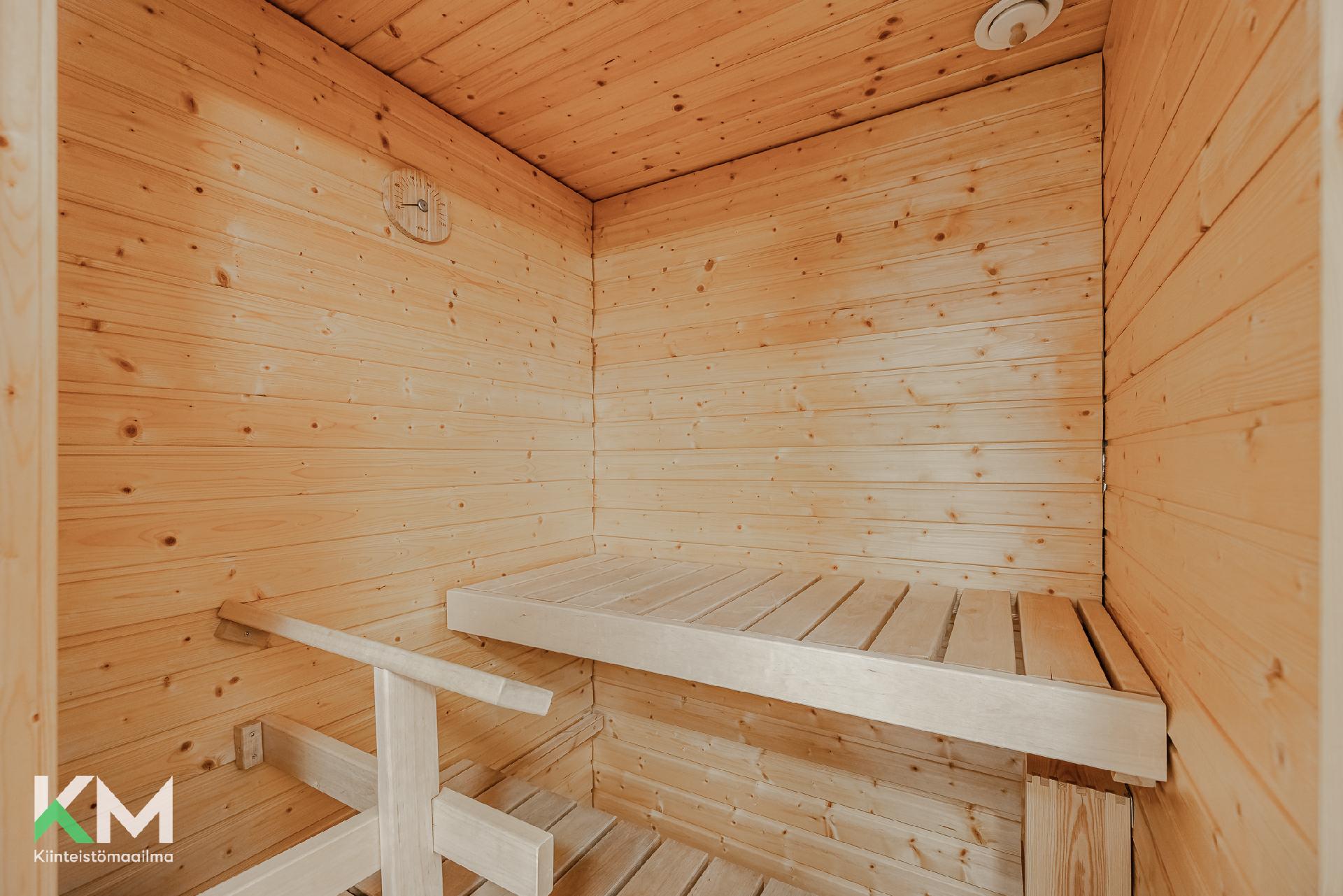 Emännäntie 1, Hallila, Seinäjoki