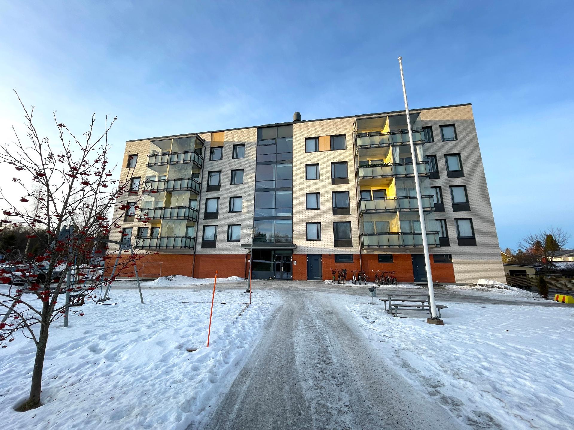 Emännäntie 1, Hallila, Seinäjoki