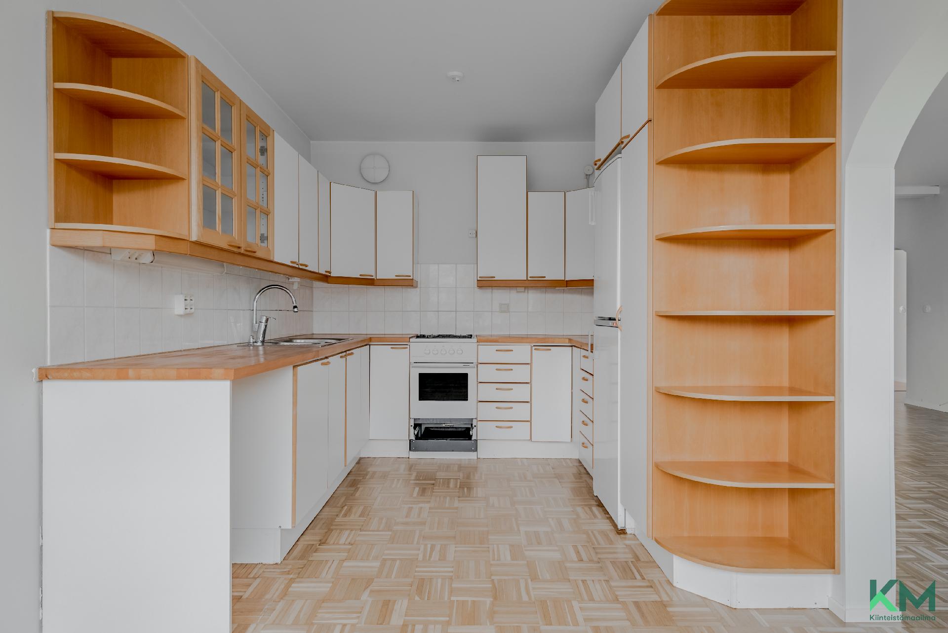 Kajaaninlinnantie 5, Puotinharju, Helsinki