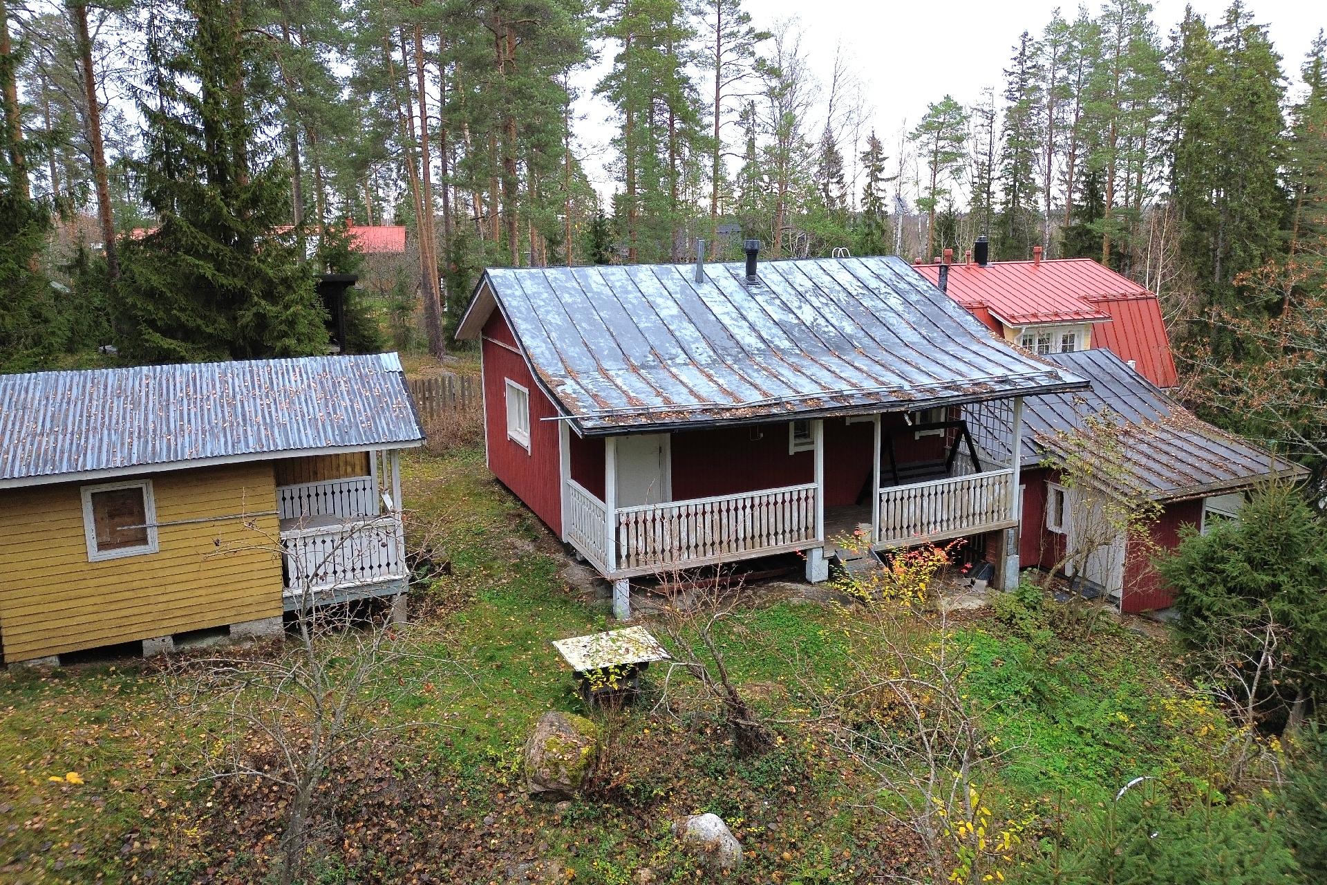 Hirvikatu 40 A, Mikonkorpi, Järvenpää