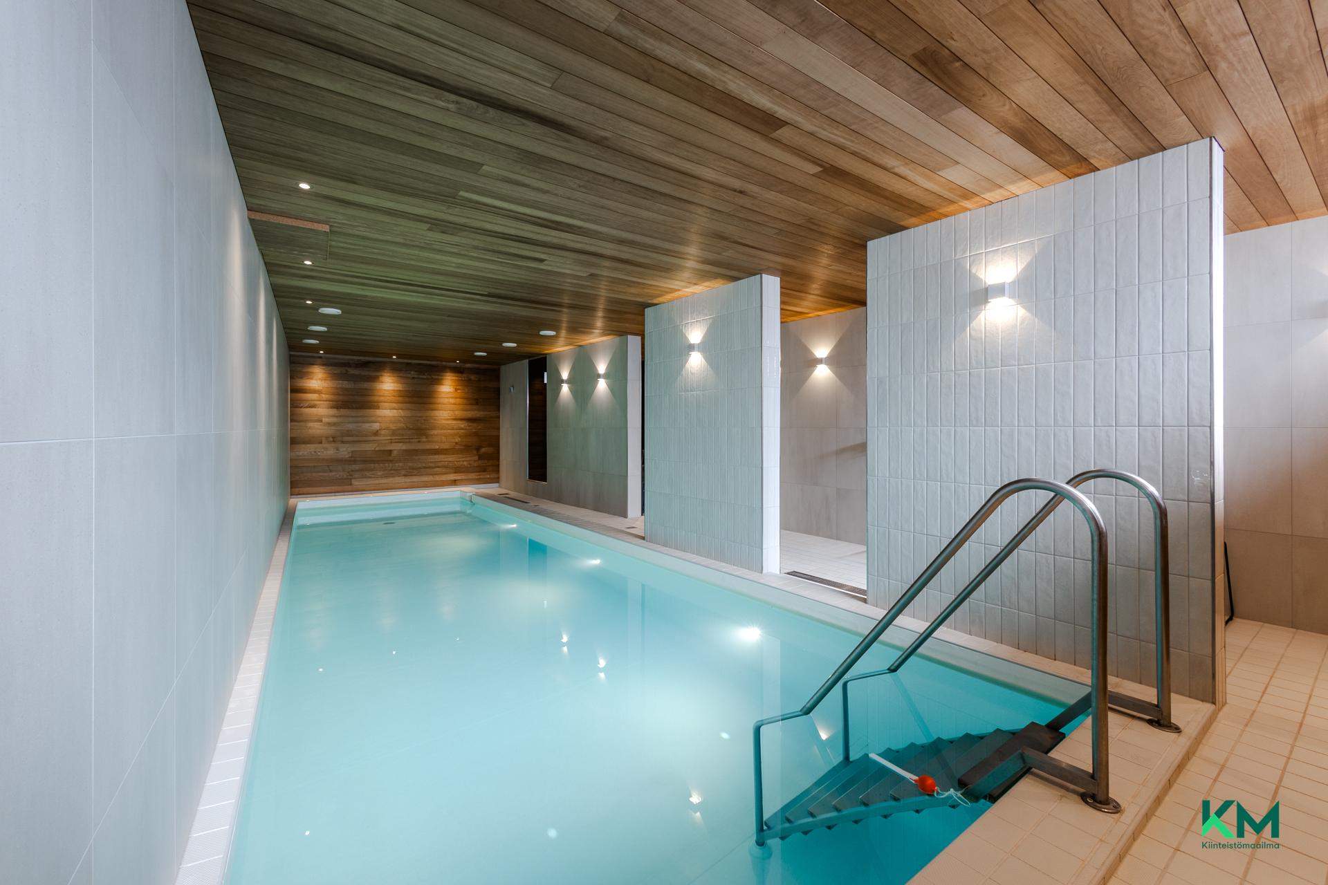 Talon sauna-/uima-allasosasto