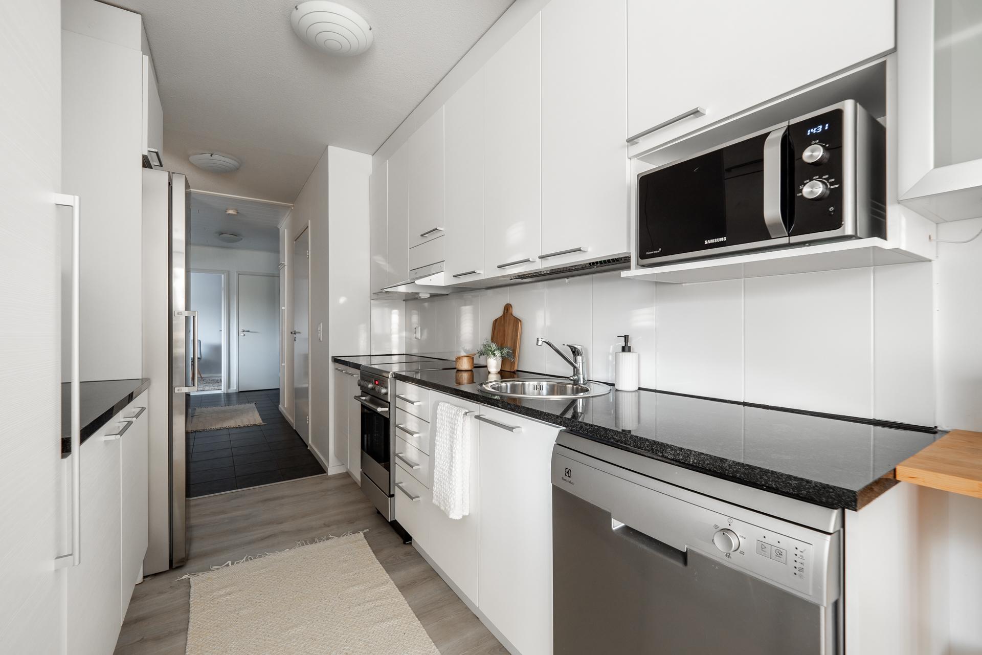 Merikoskenkatu 2, Tuira, Oulu