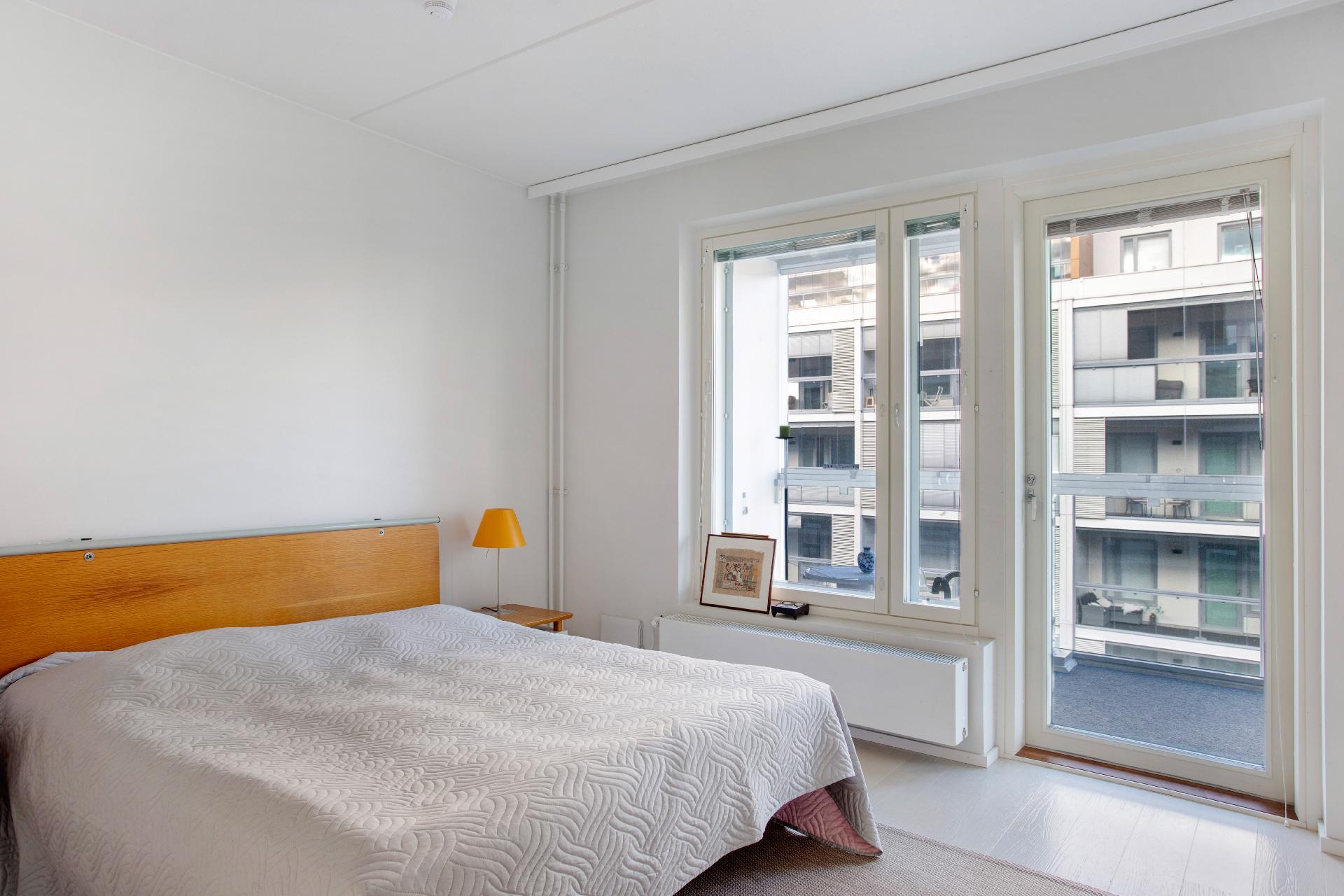 Jousenpuistonkatu 11, Tapiola, Espoo