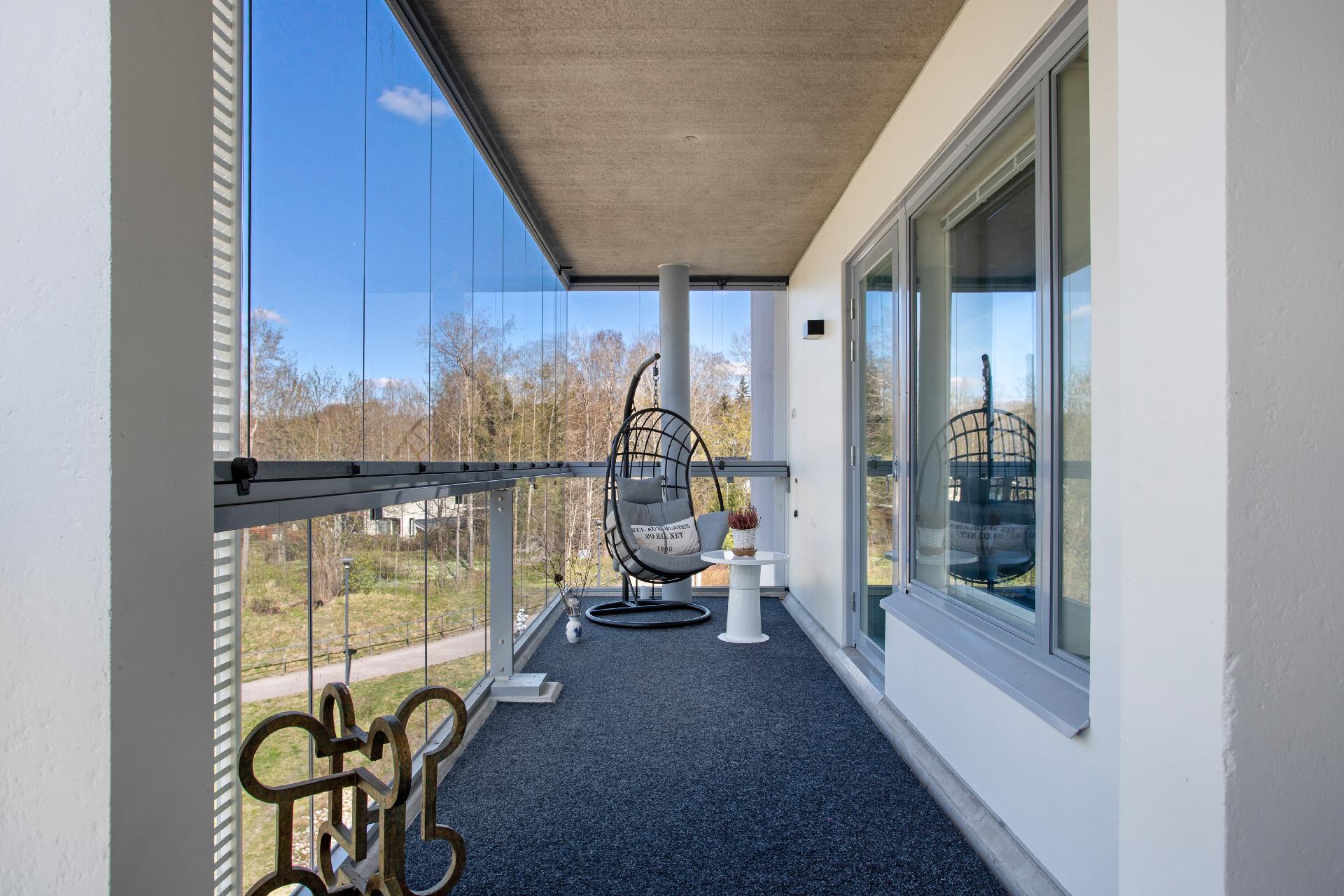 Jousenpuistonkatu 11, Tapiola, Espoo