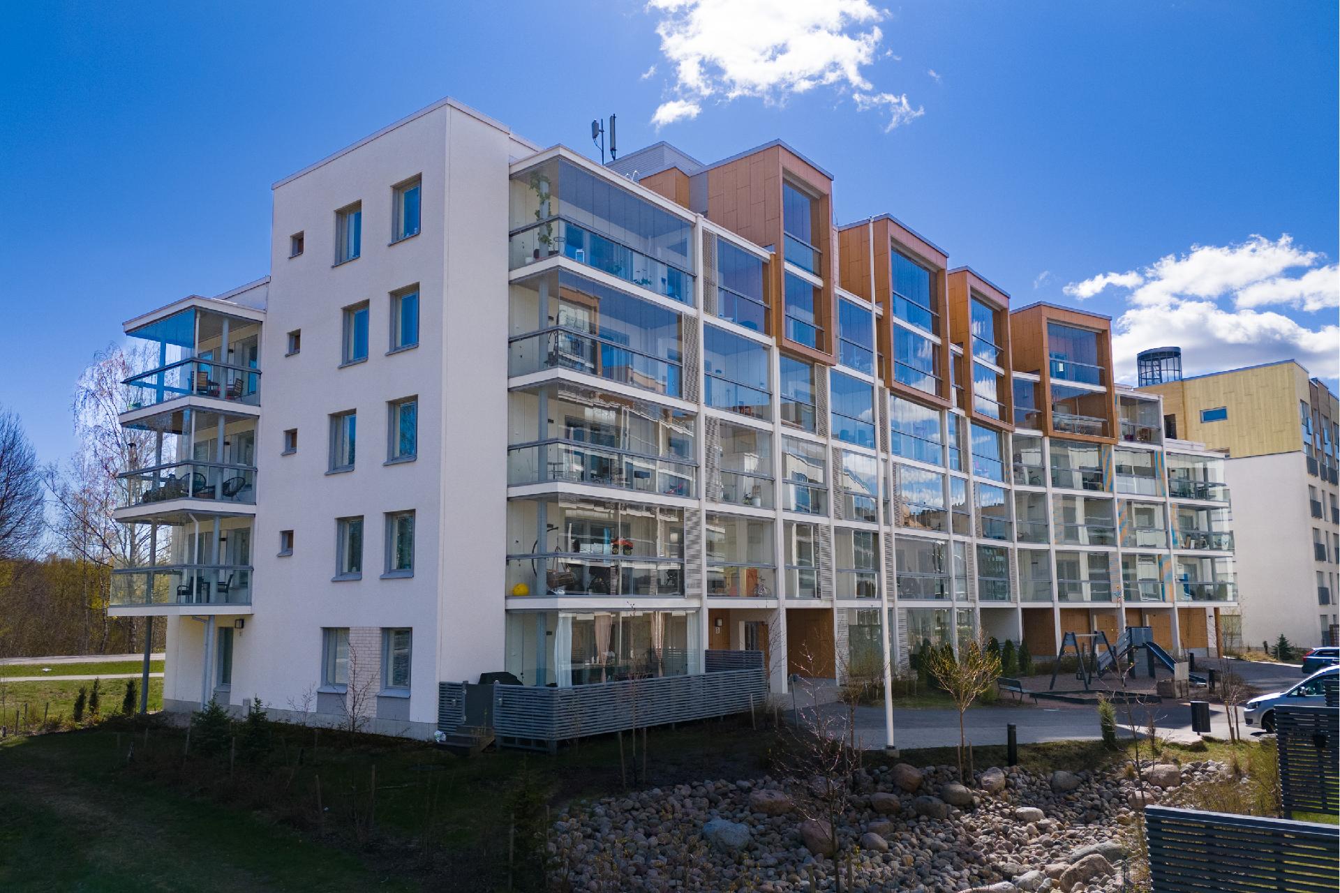 Jousenpuistonkatu 11, Tapiola, Espoo