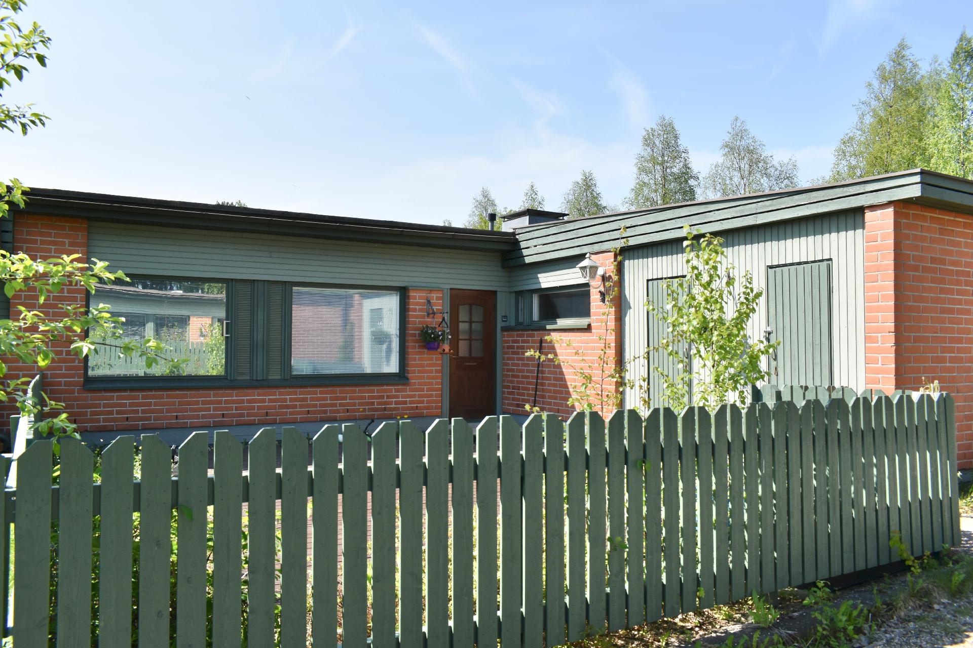 Linnantaustie 41, Kuurna, Kajaani