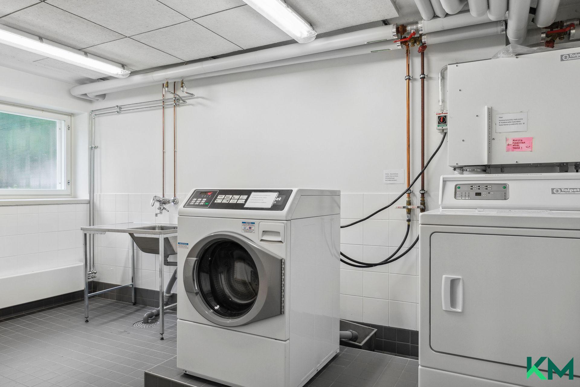 Pesutuvan käyttö maksuton