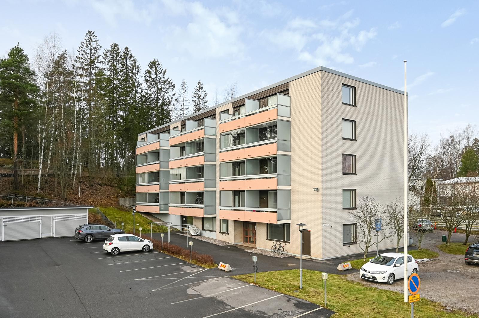 Puistotie 44, Kyrölä, Järvenpää
