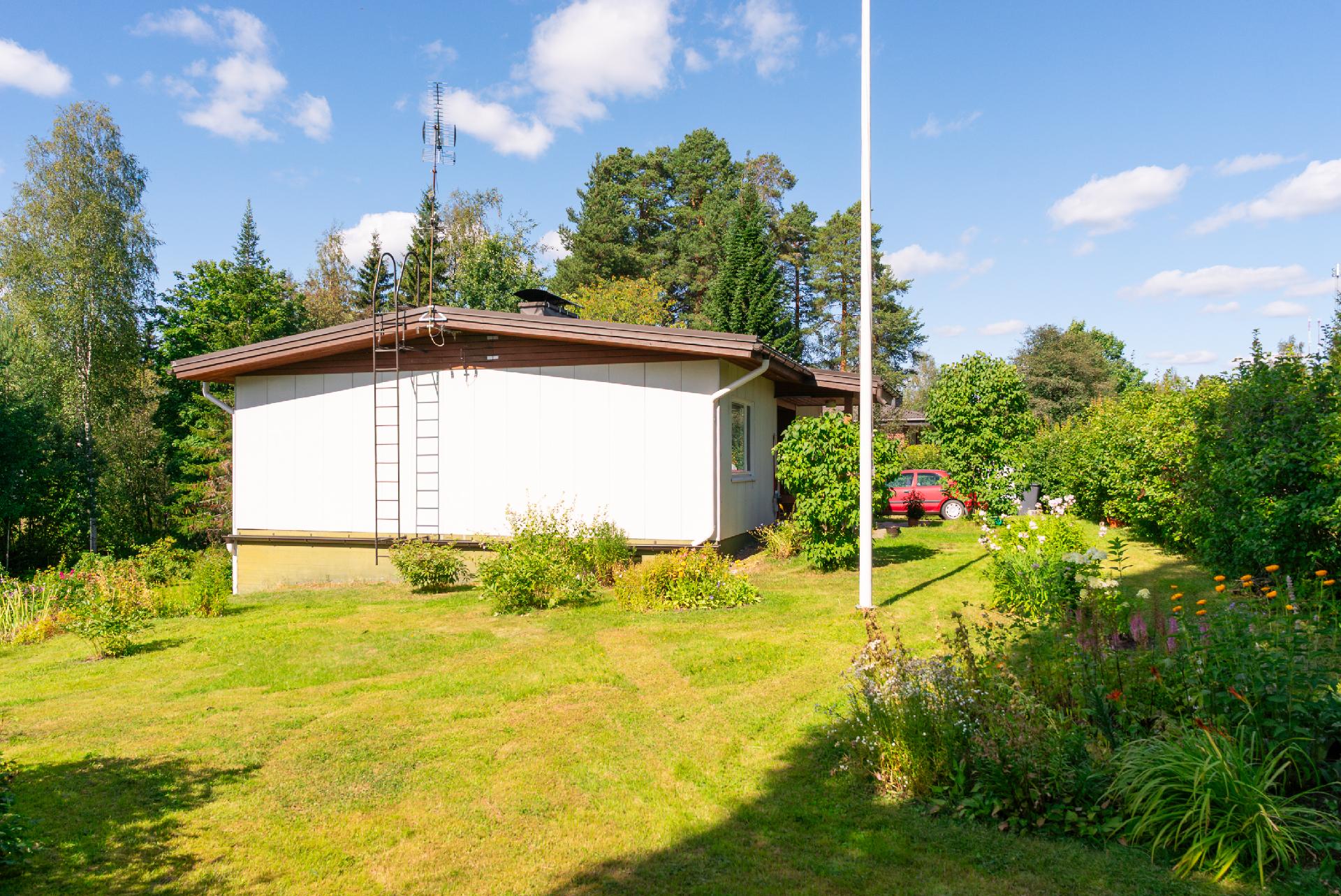 Susitie 9, Petäjävesi, Petäjävesi