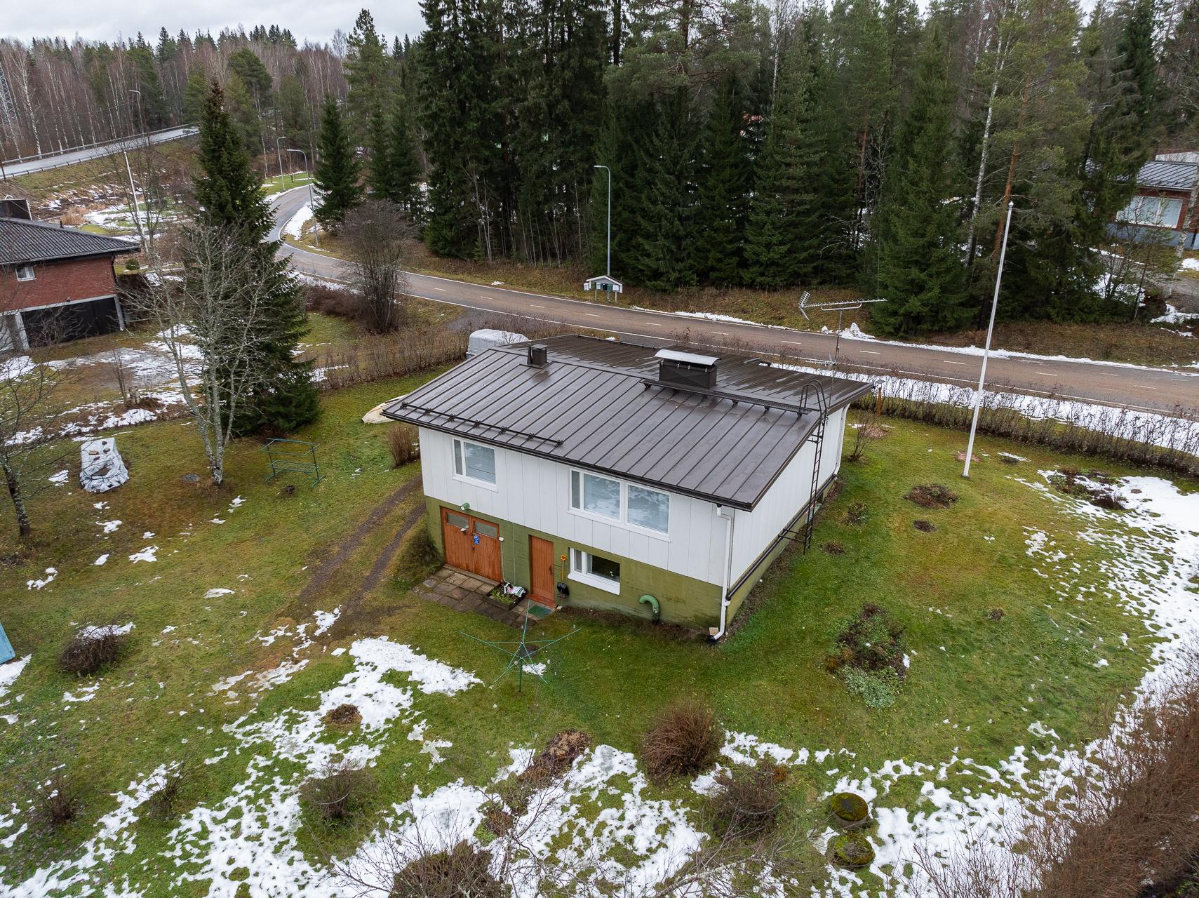 Susitie 9, Petäjävesi, Petäjävesi