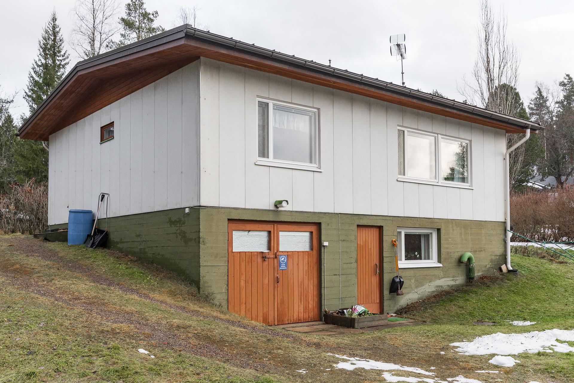 Susitie 9, Petäjävesi, Petäjävesi