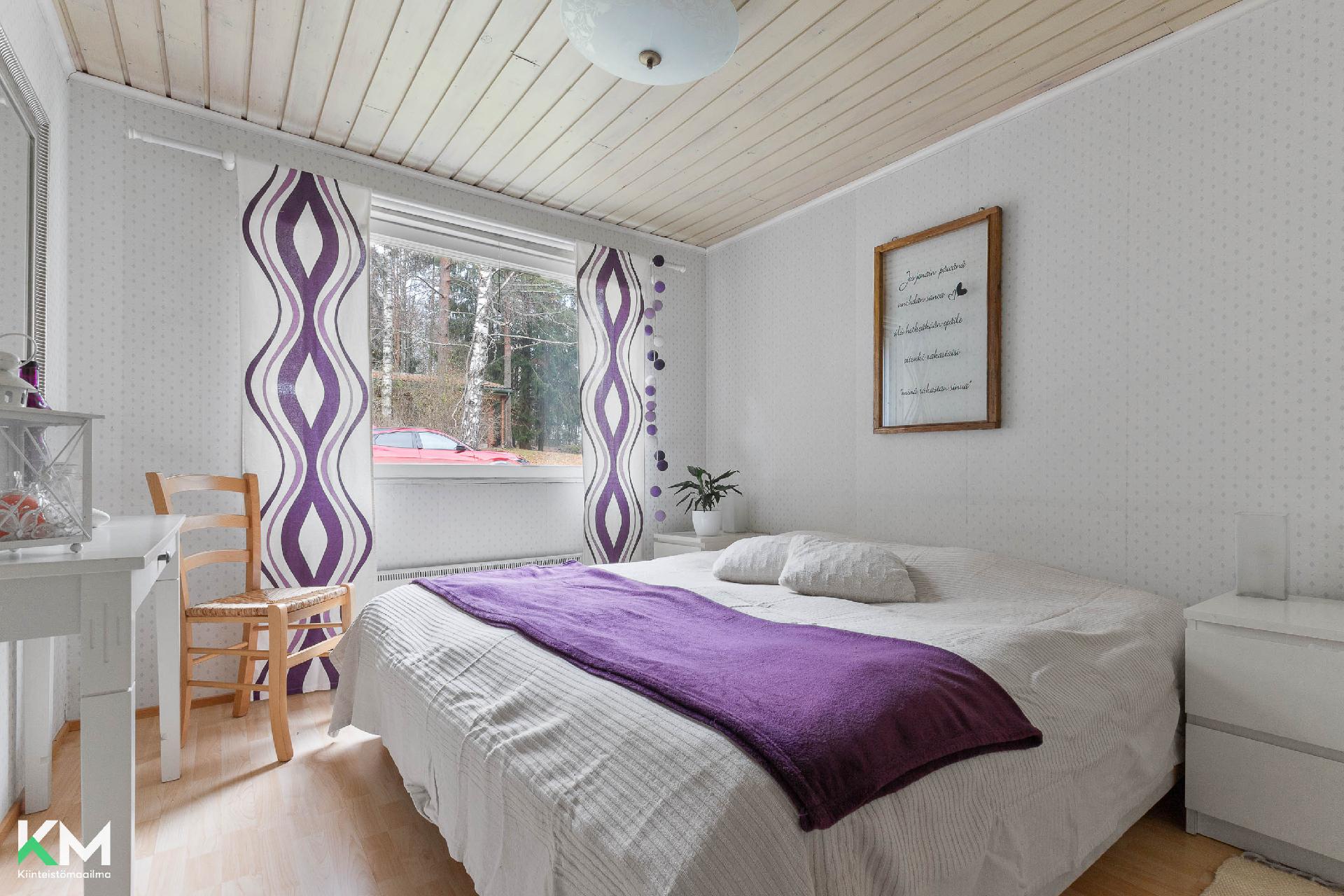 Yhdystie 18, Isoäiniö, Asikkala