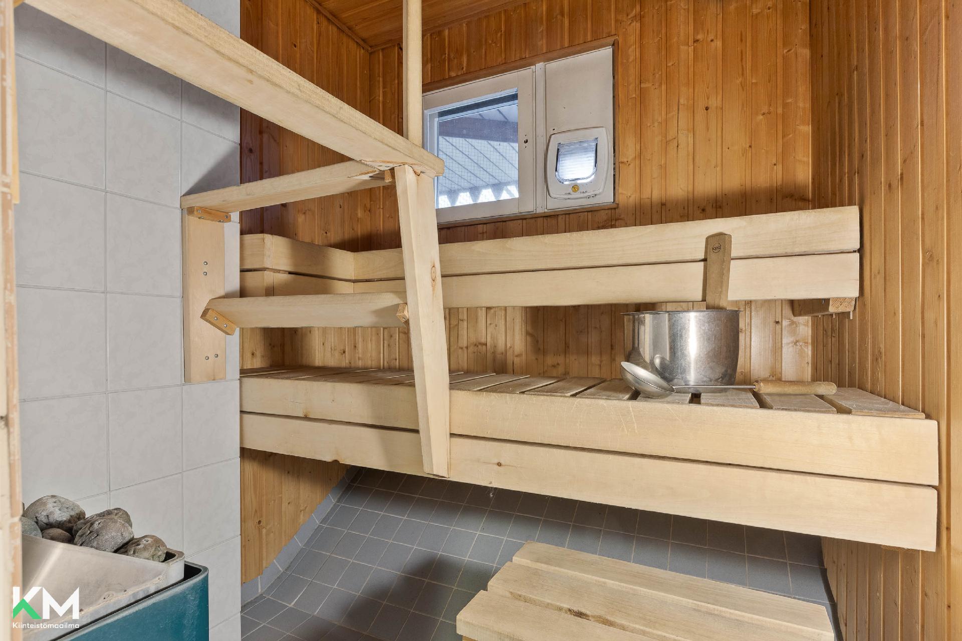 Yhdystie 18, Isoäiniö, Asikkala