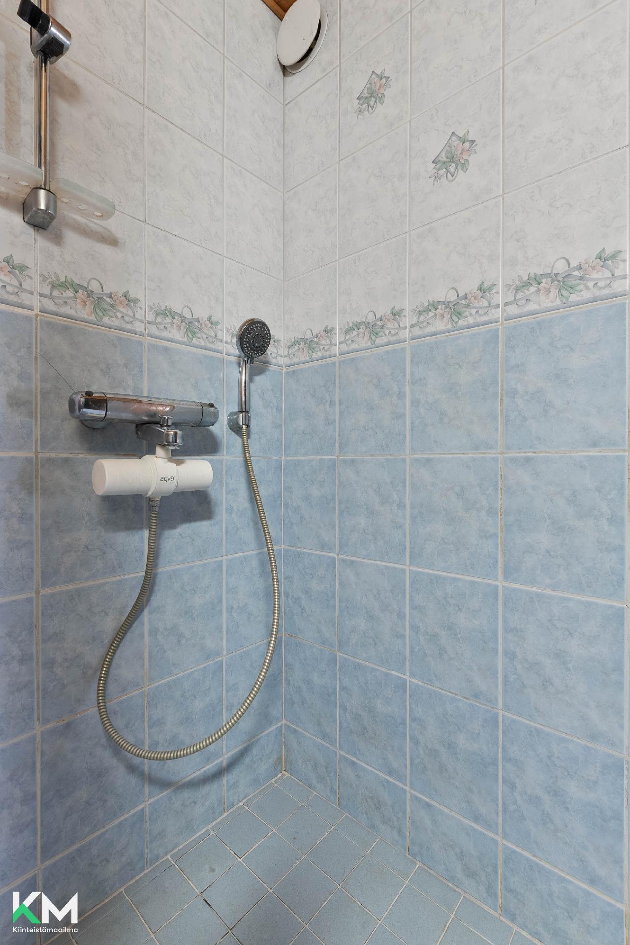 Yhdystie 18, Isoäiniö, Asikkala