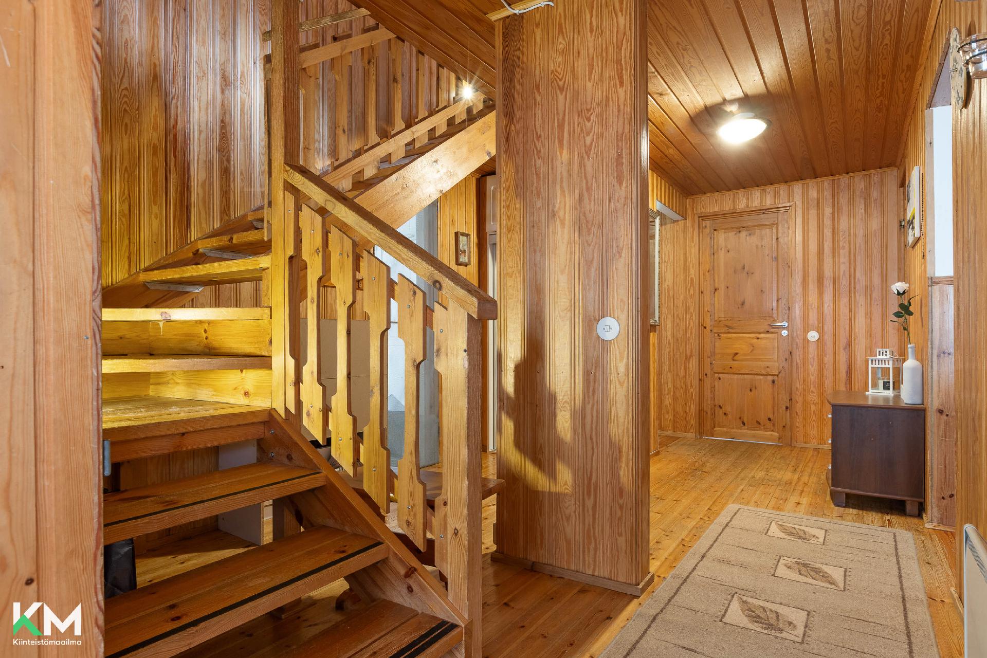 Yhdystie 18, Isoäiniö, Asikkala