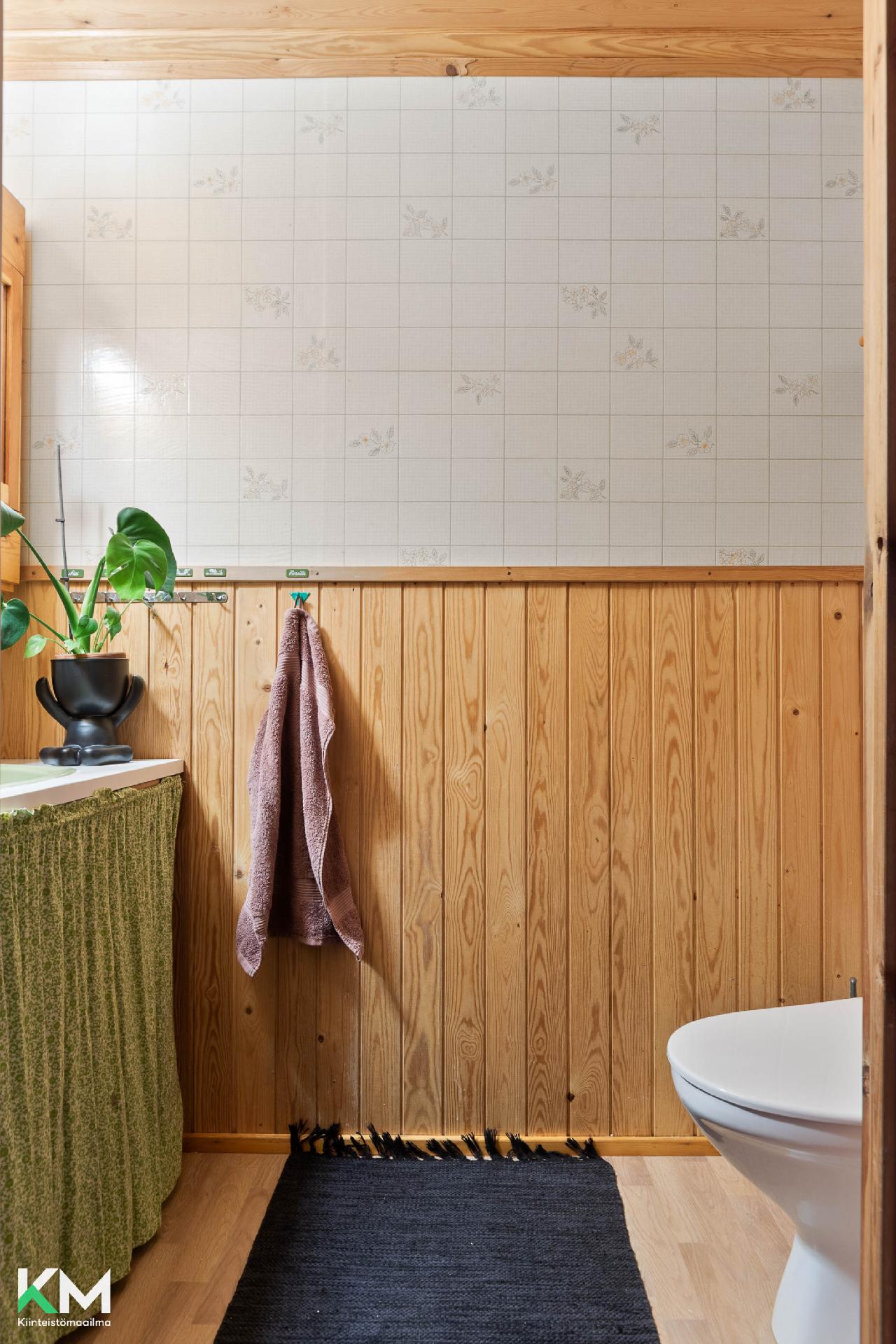 Yhdystie 18, Isoäiniö, Asikkala