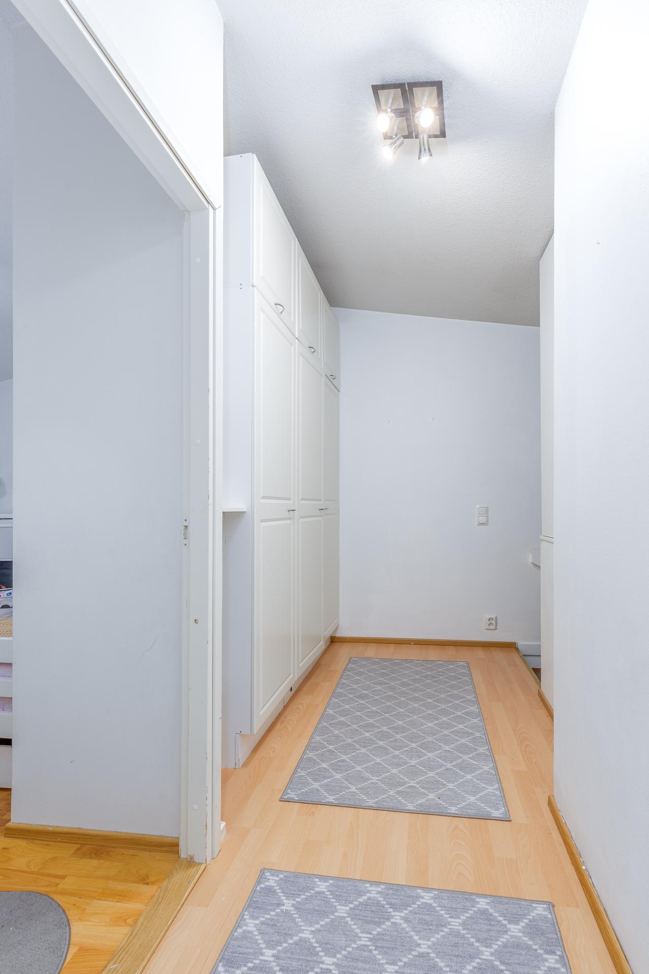 Yläkerran käytävä